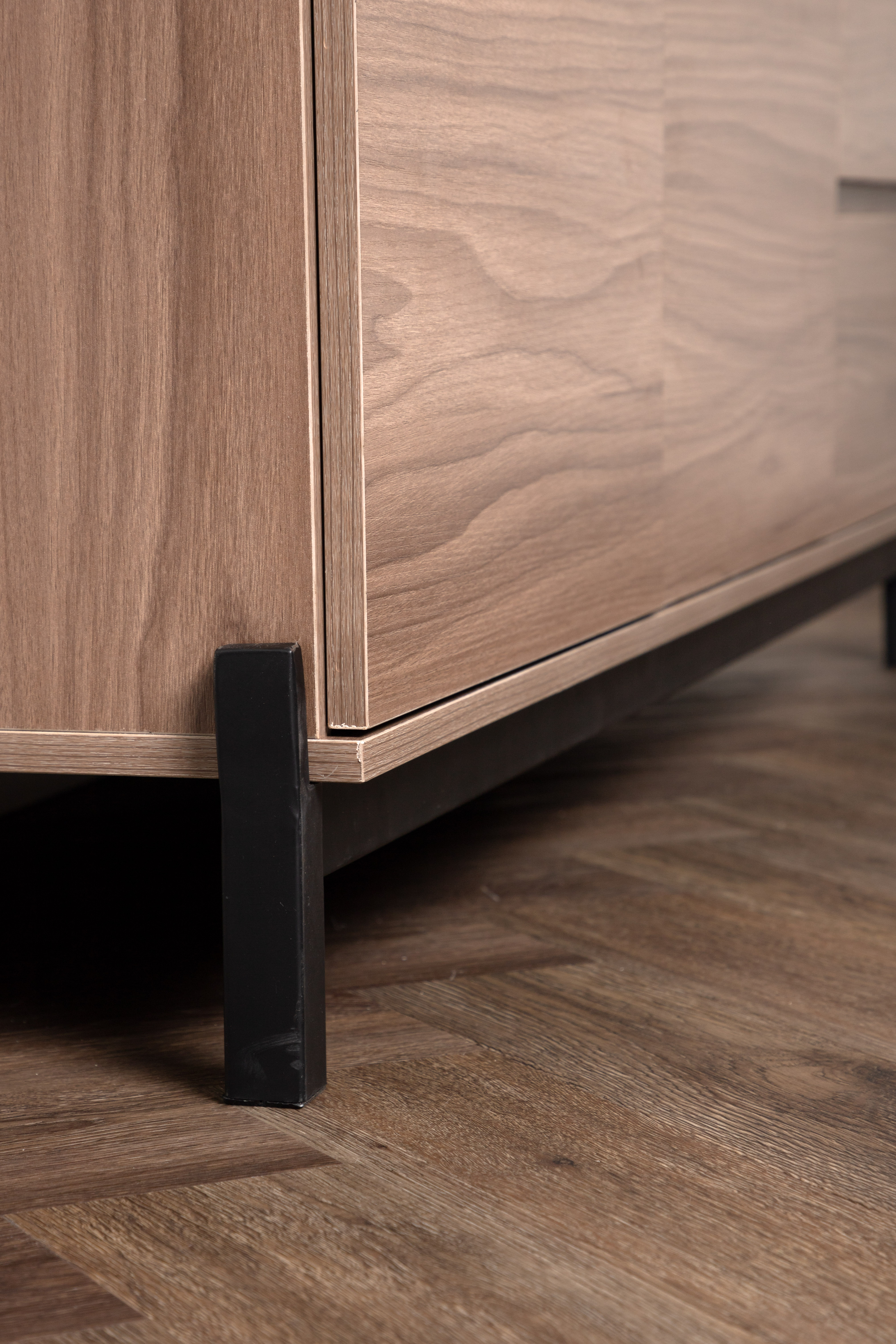 Venture Home Nox Sideboard Valnöt