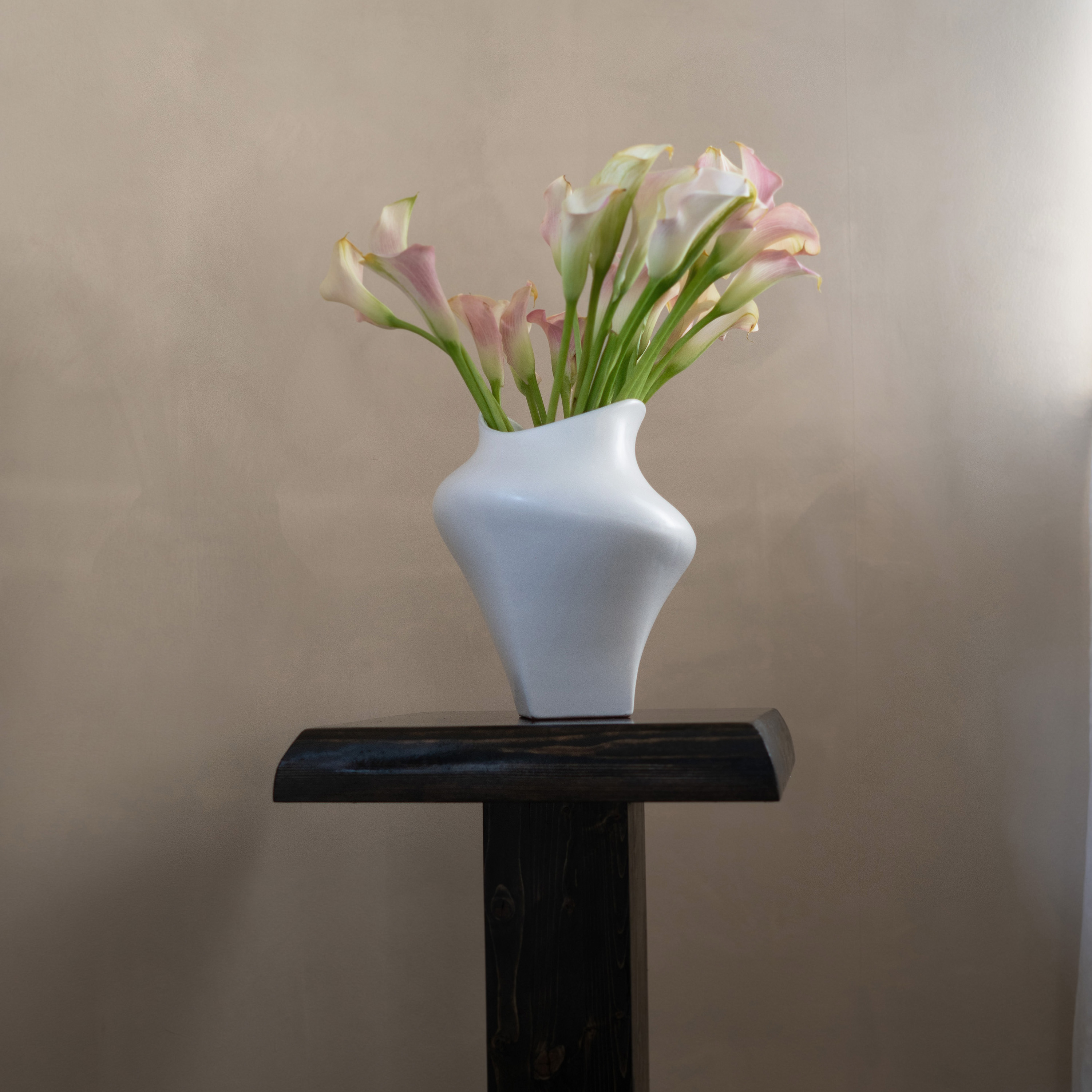Hein Studio Nami Vase Hvit 25cm