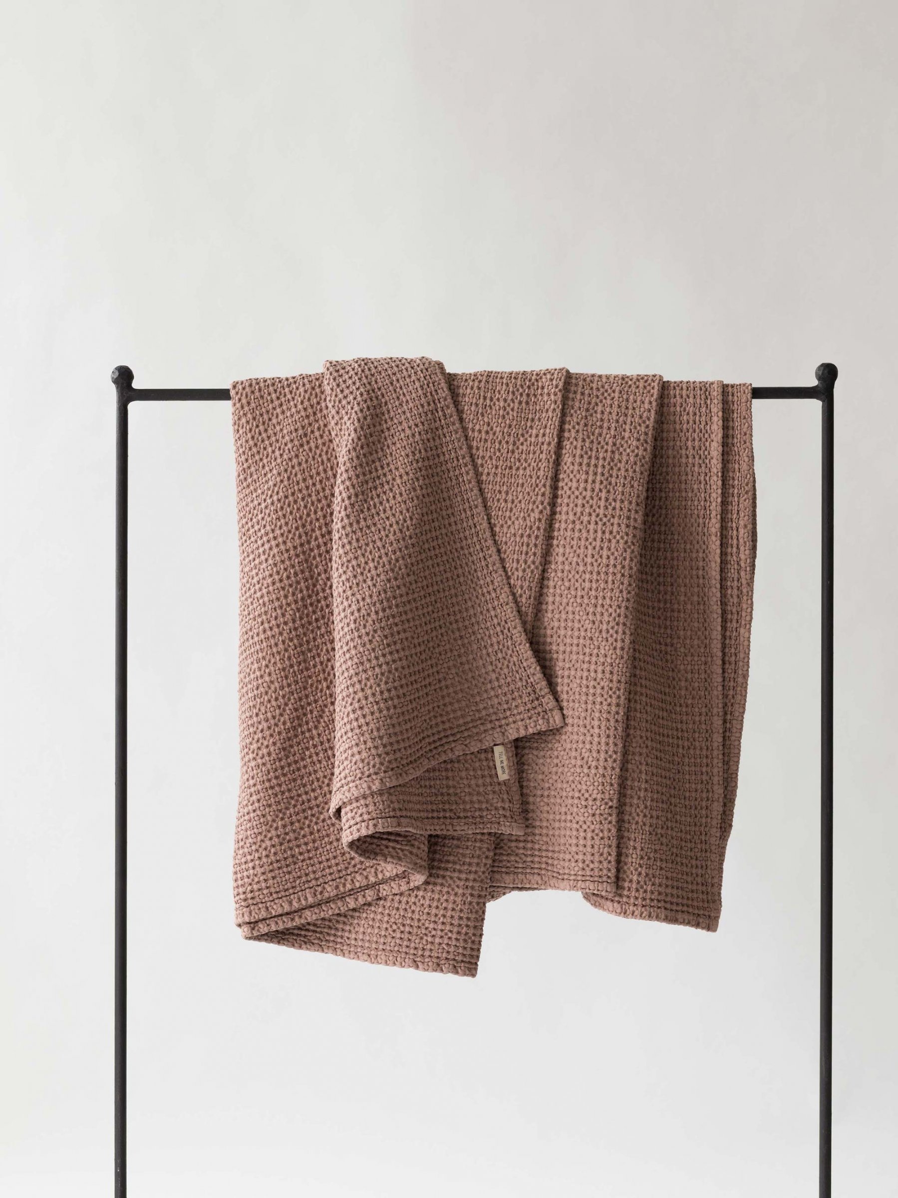 Tell me more Miro Pläd/Överkast Almond 180x260