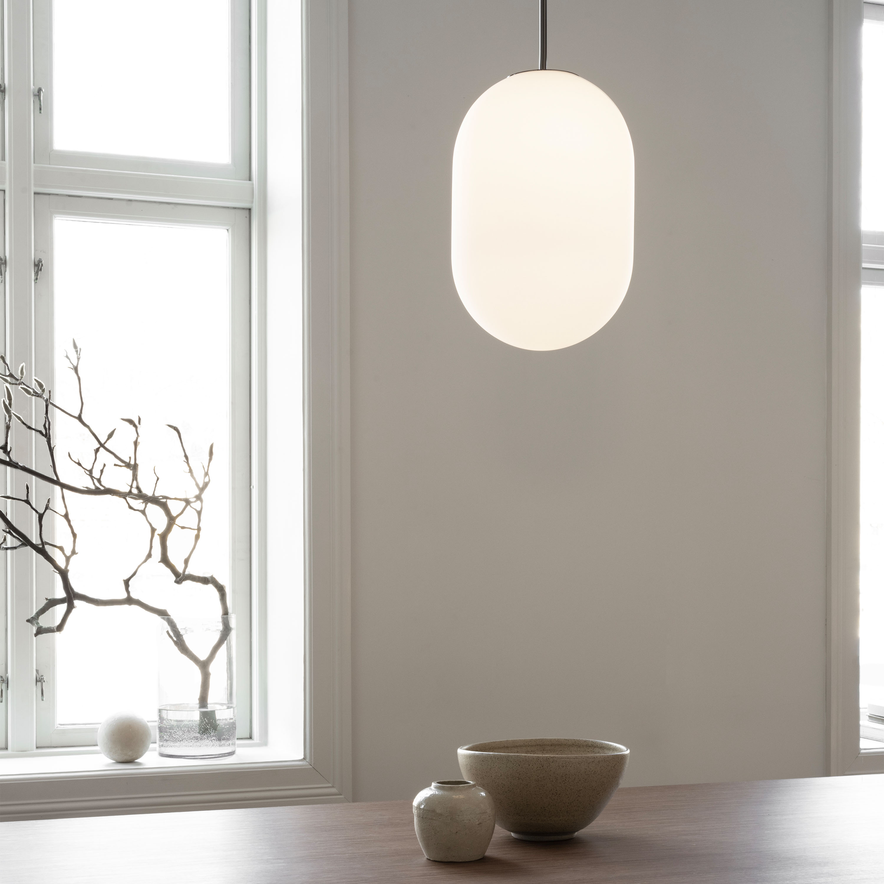 Watt &amp; Veke Noor Taklampe Opal/Svart Large