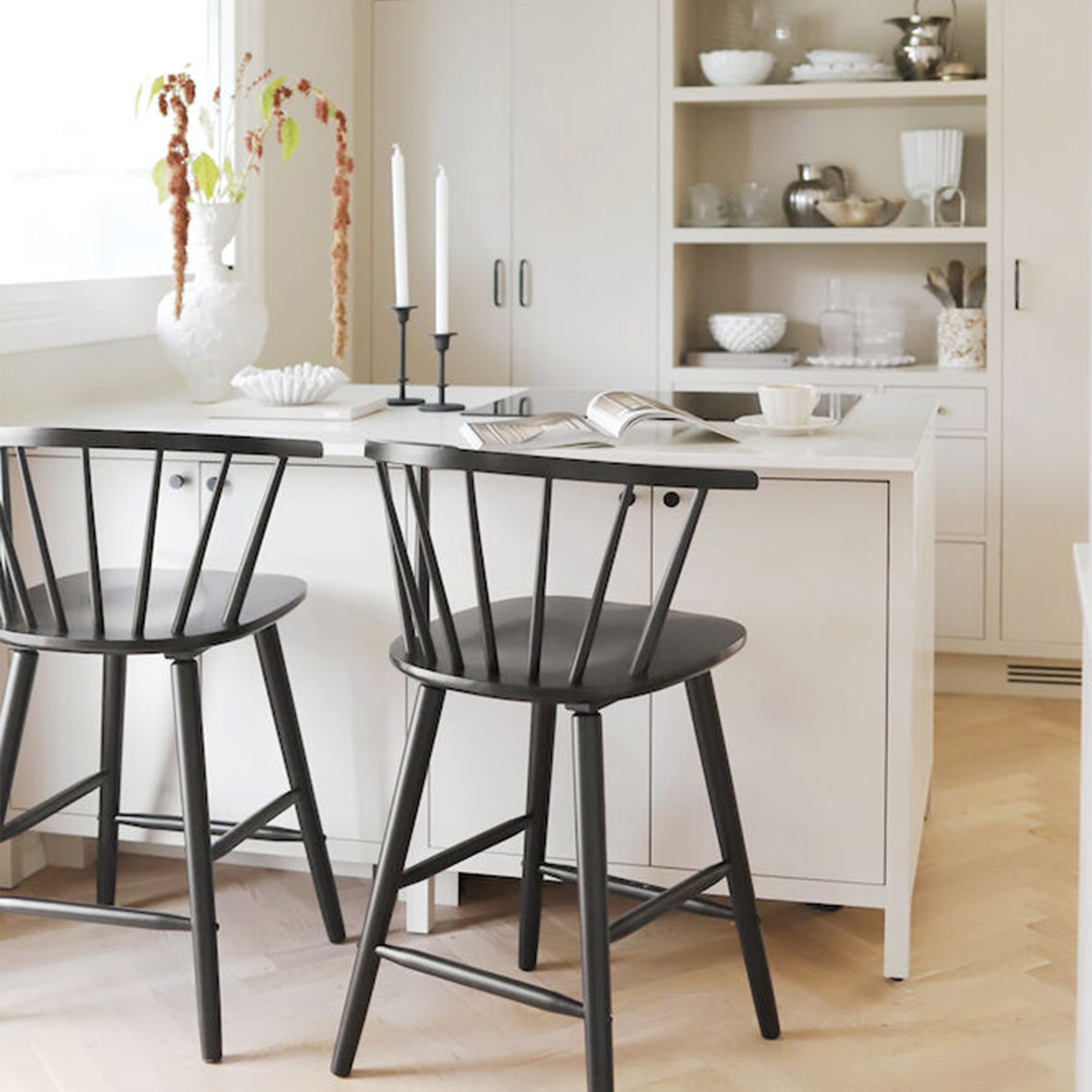 Rowico Home Carmen Barstol Svart