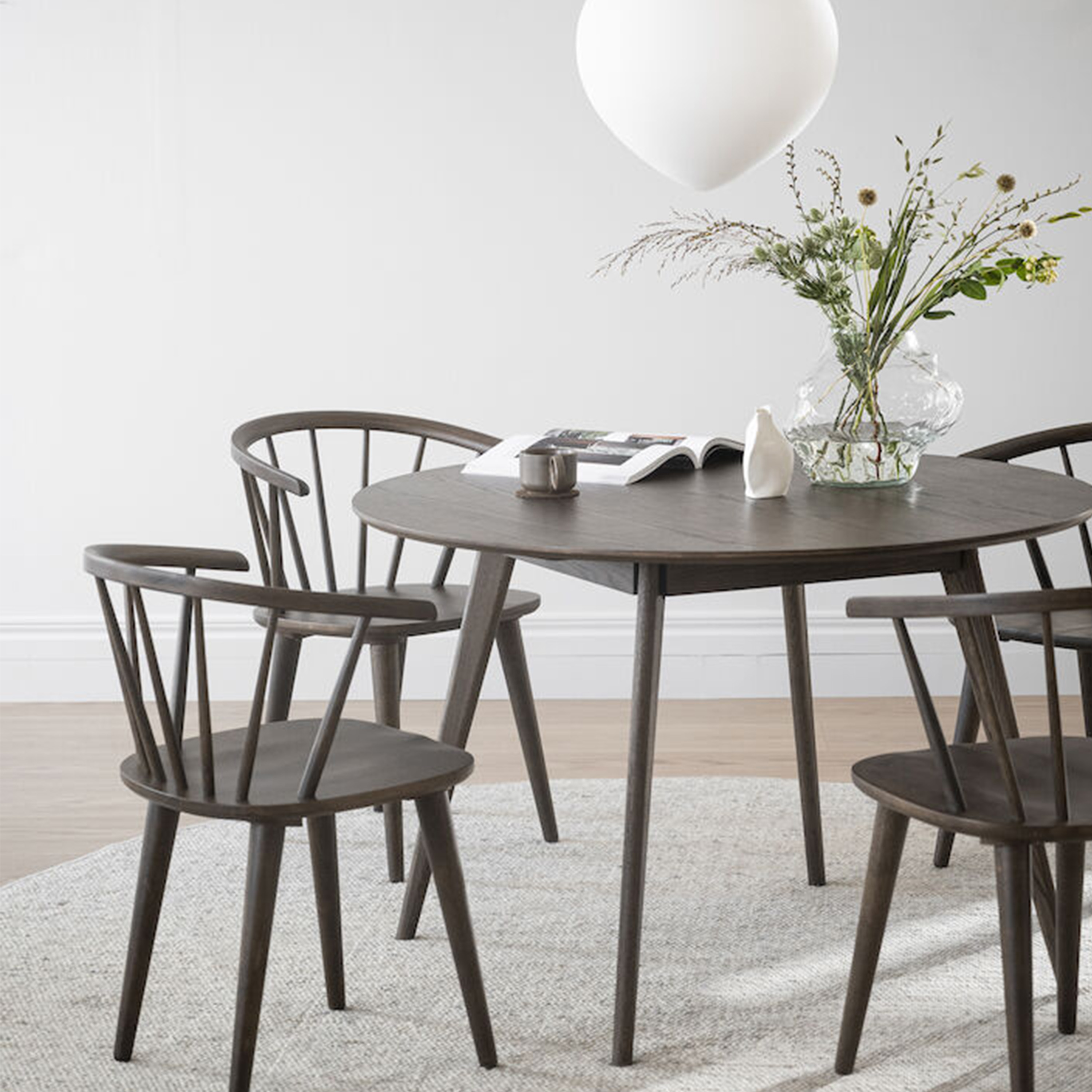 Rowico Home Yumi Matbord Brun Ø115