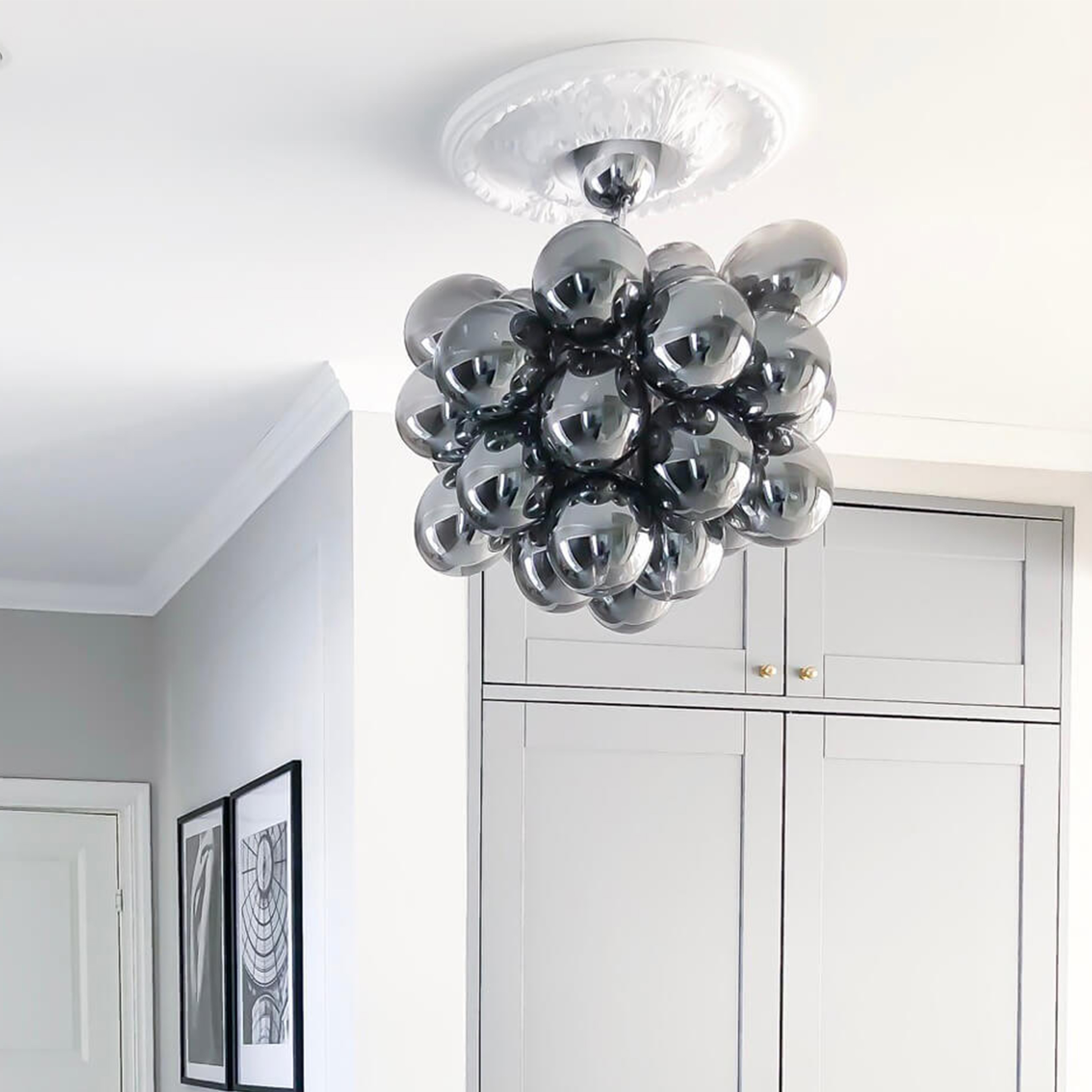 By Rydéns Gross Grande Taklampa Rökgrå