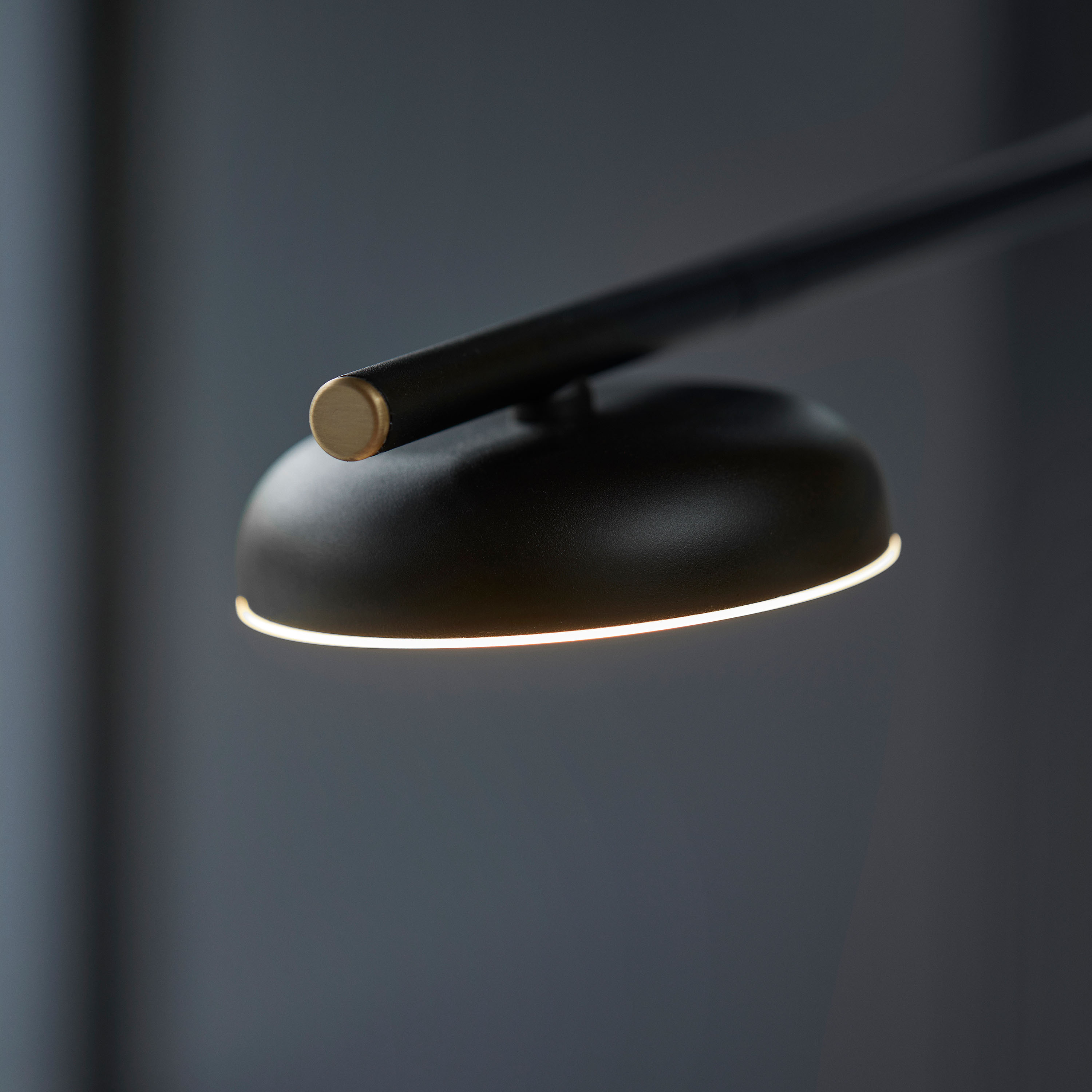 Northern Salto Gulvlampe Black