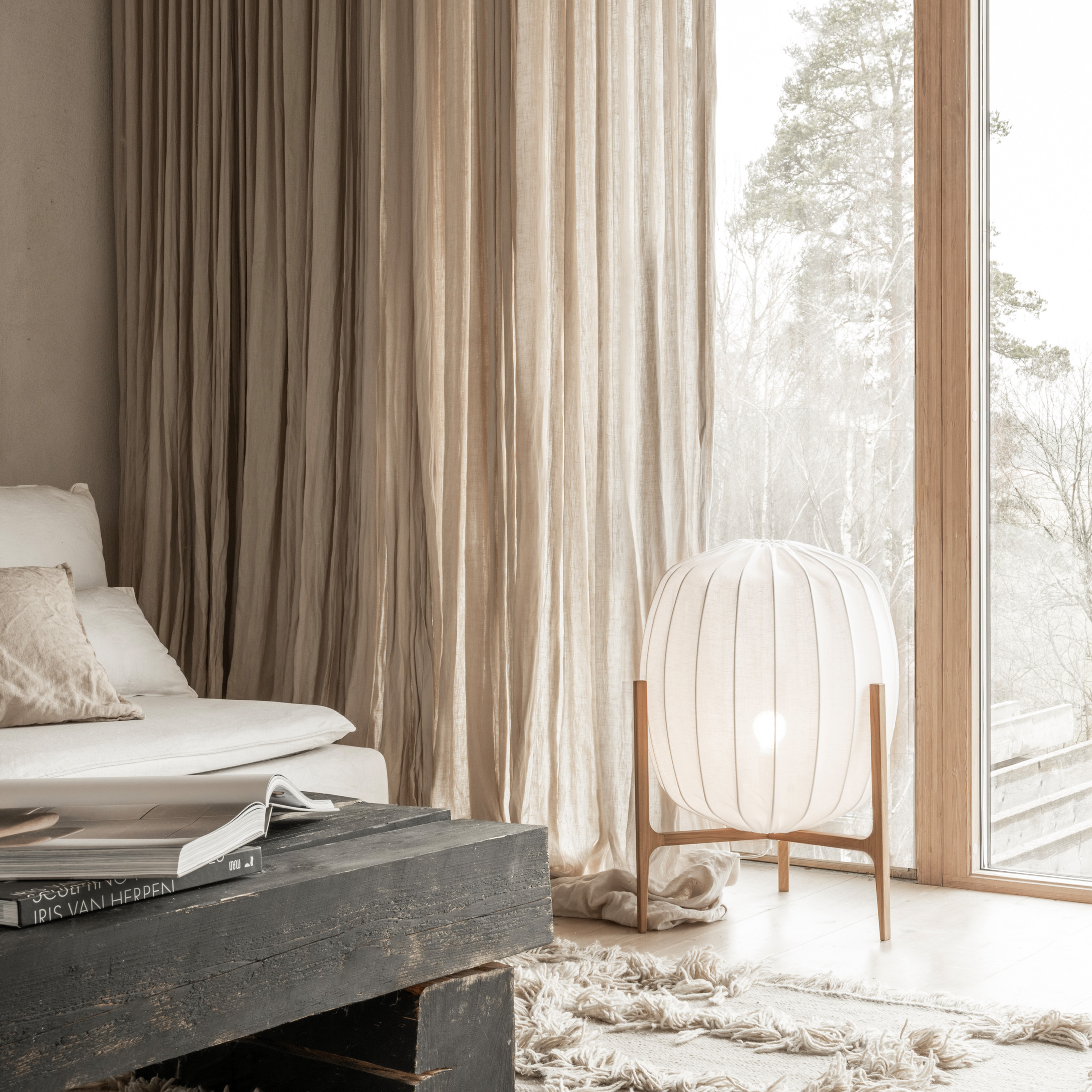 Watt &amp; Veke Prisma Golvlampa Oak/White 69cm