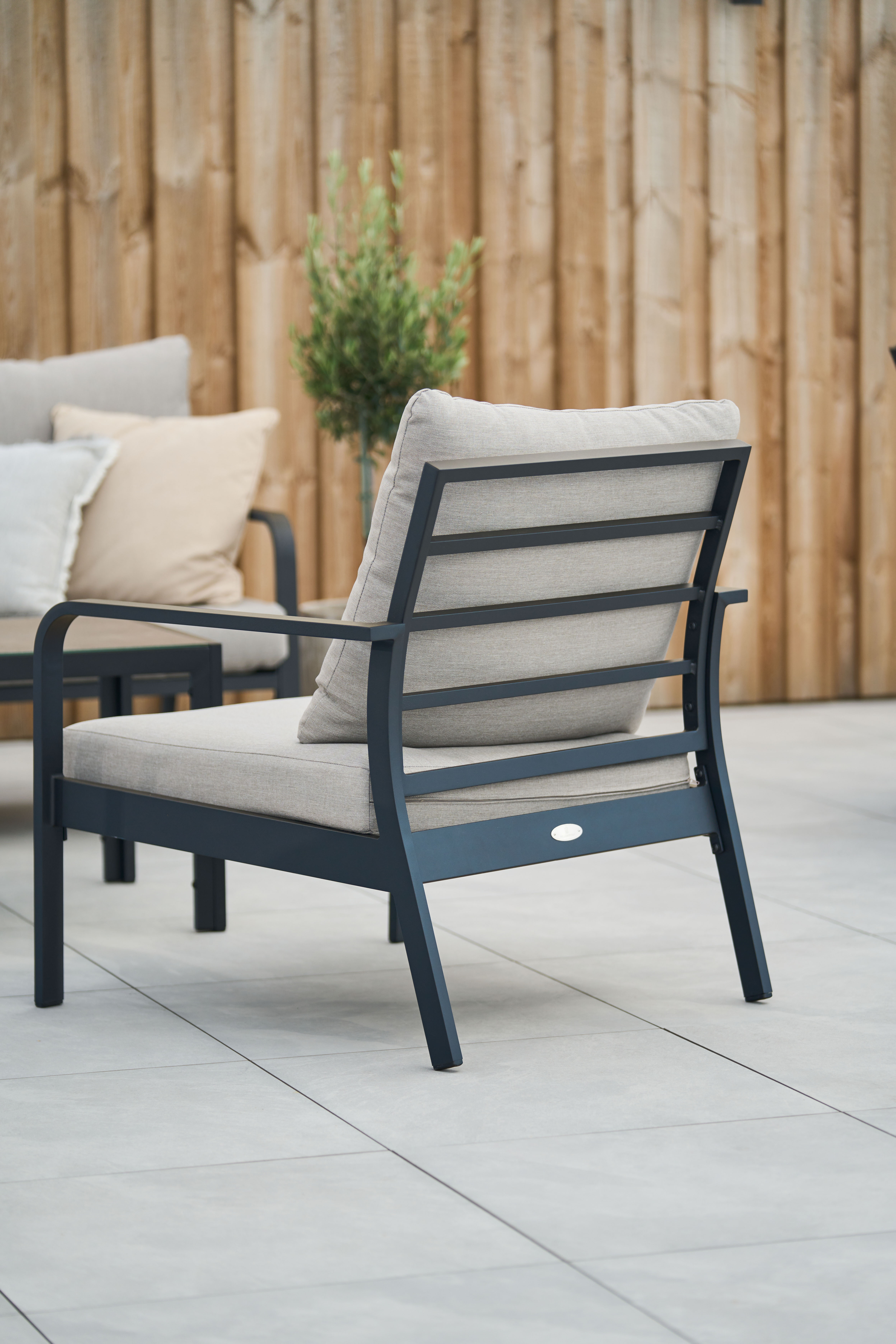 Hillerstorp Hånger Sofagruppe Svart