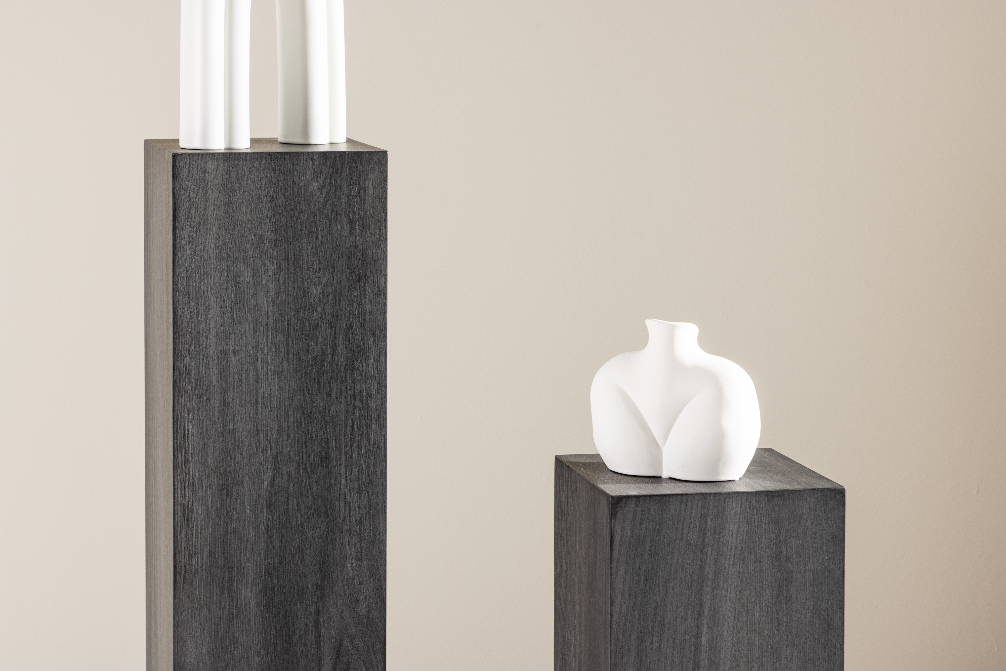 Vind Ramsvik Piedestal Black 65cm