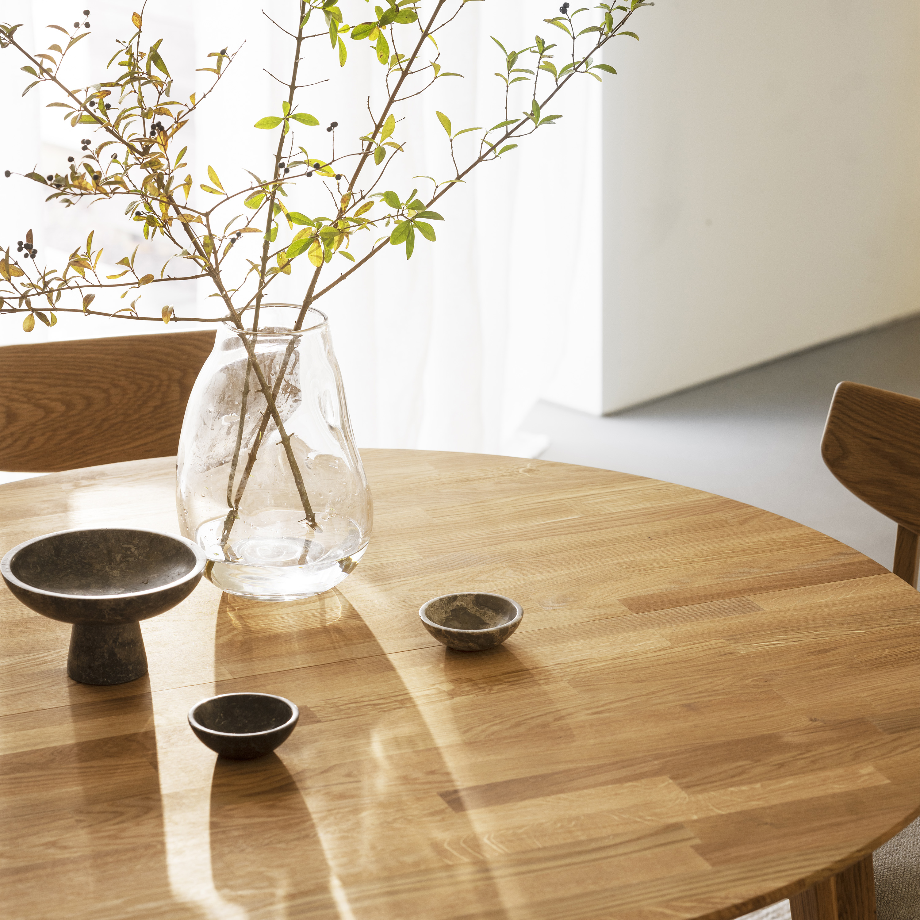 Rowico Home Filippa Matbord Ek Ø120/165cm