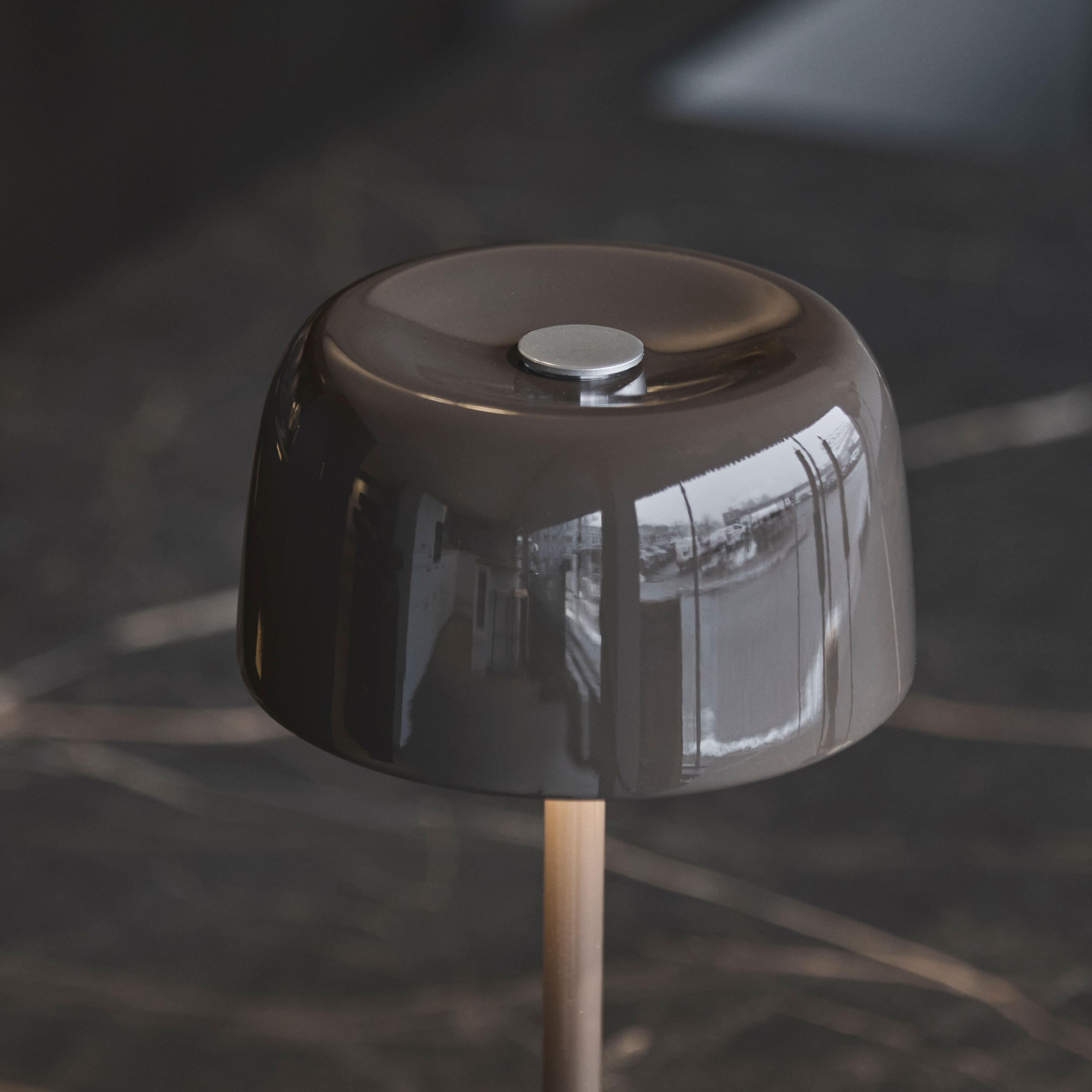 LOOM Design Dexter Portabel Bordslampa Smoked Brownie 30cm