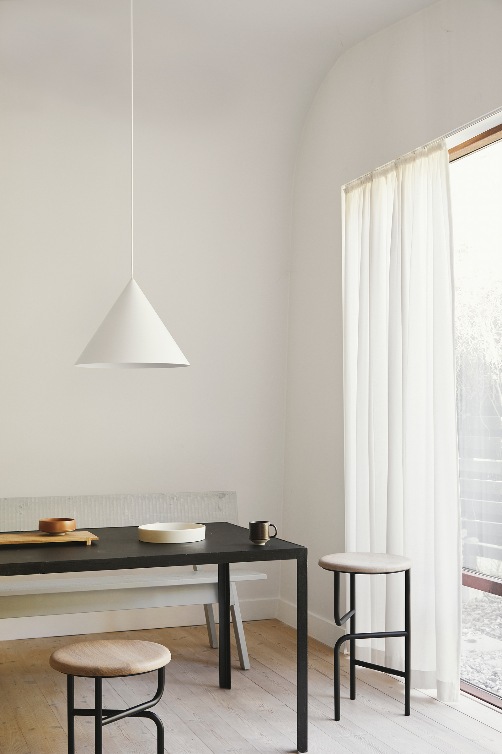 Frandsen Benjamin Riippuvalaisin Mattavalkoinen Ø46 XL