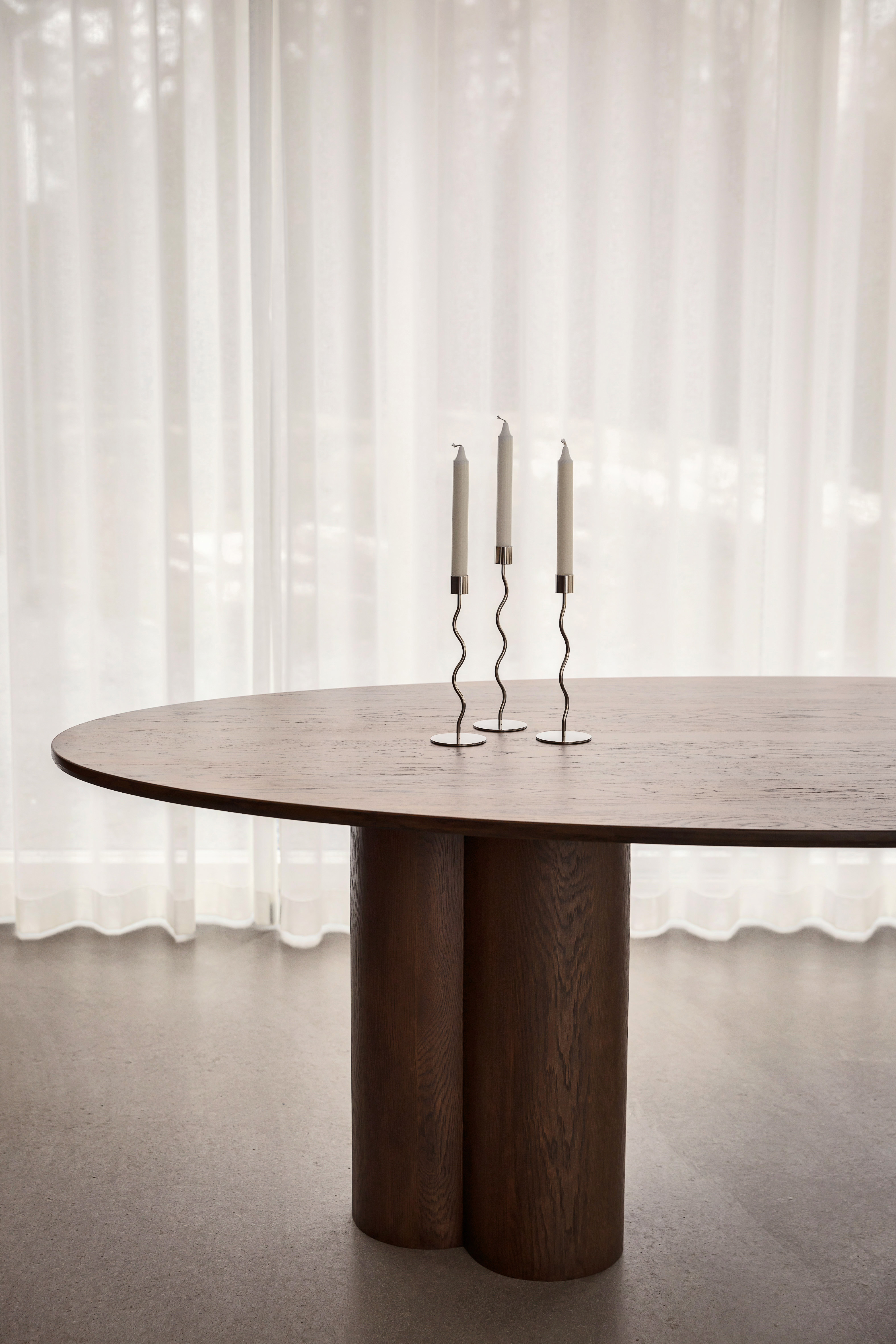 Sleepo Collection Laura Spisebord Brunbeiset Eik 220cm