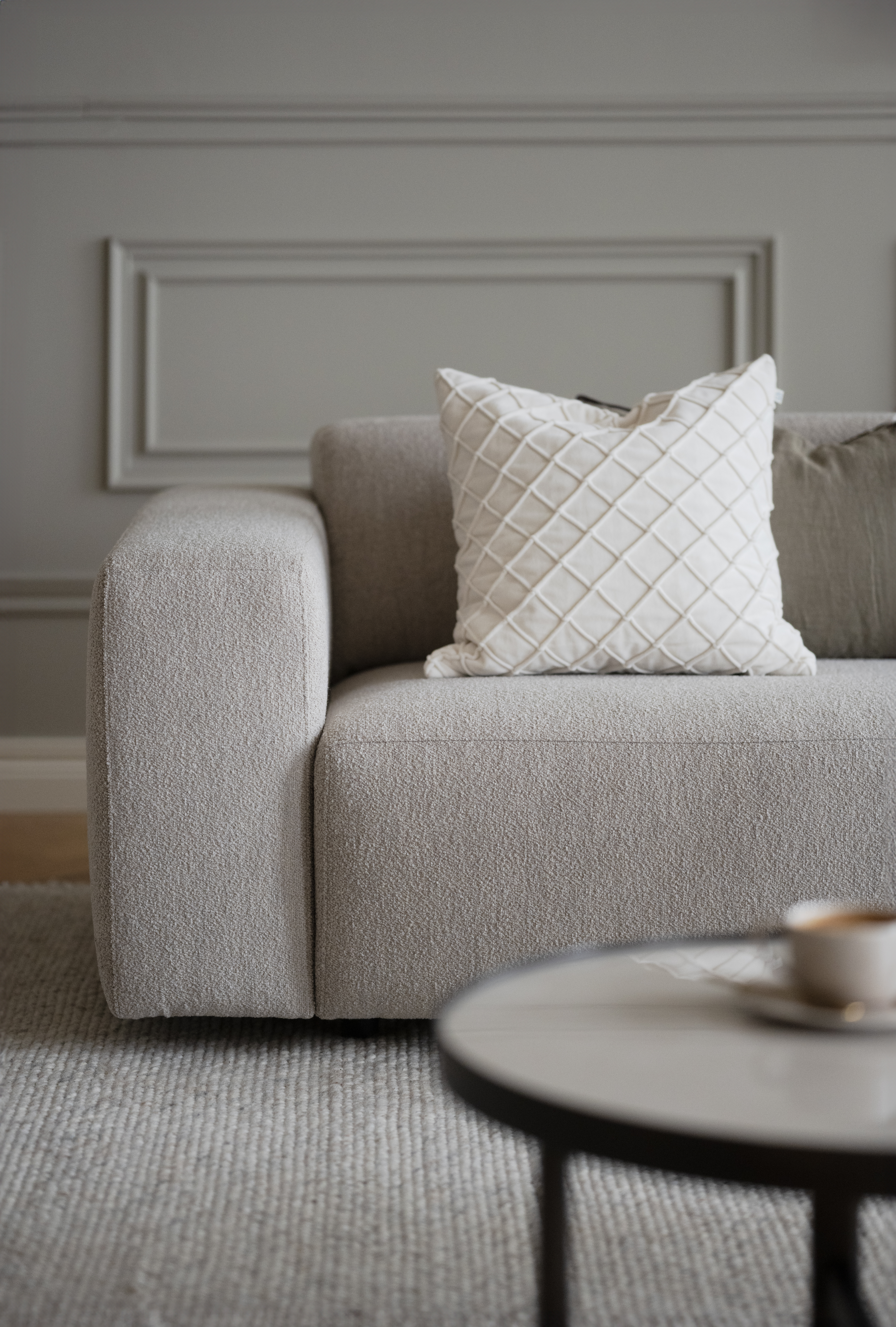 Rowico Home Willard 4-sits Soffa Schäslong Vänster Ljusbeige