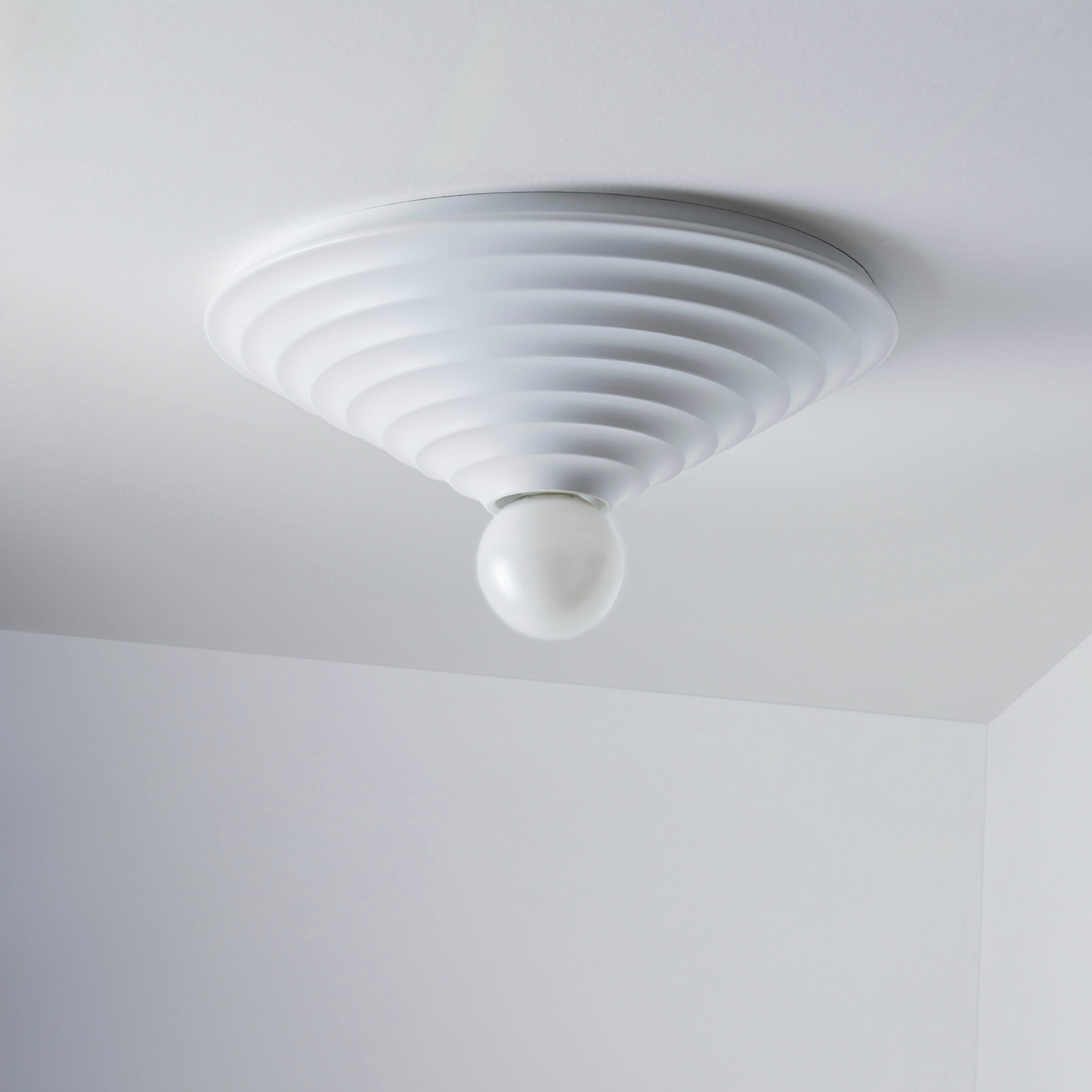 CO Bankeryd Loop Kattovalaisin Valkoinen 45cm