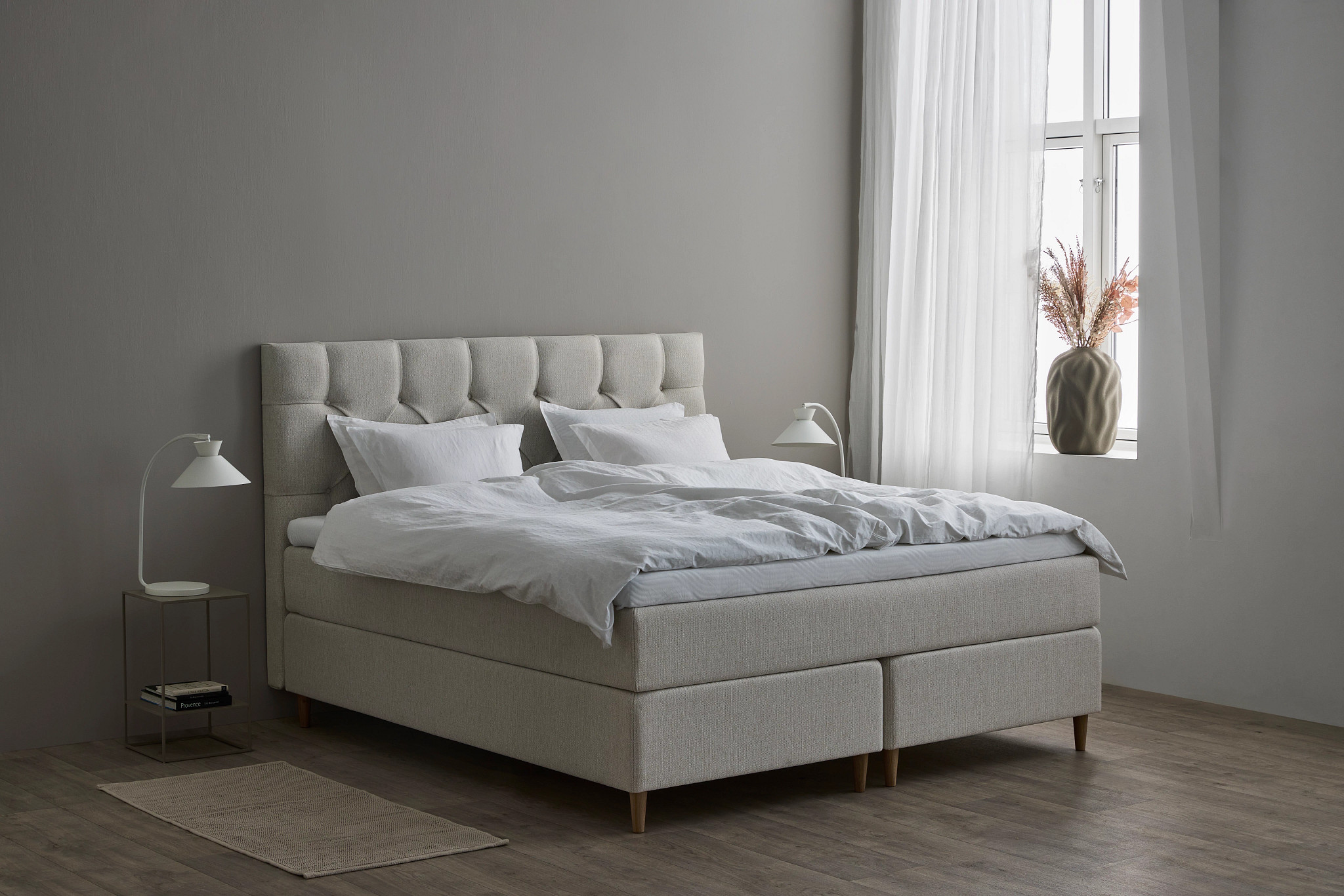 Tempur Promise Kontinentalsäng Ivory 180x200 Pro Plus SmartCool 8cm Medium Metallben Krom 12cm