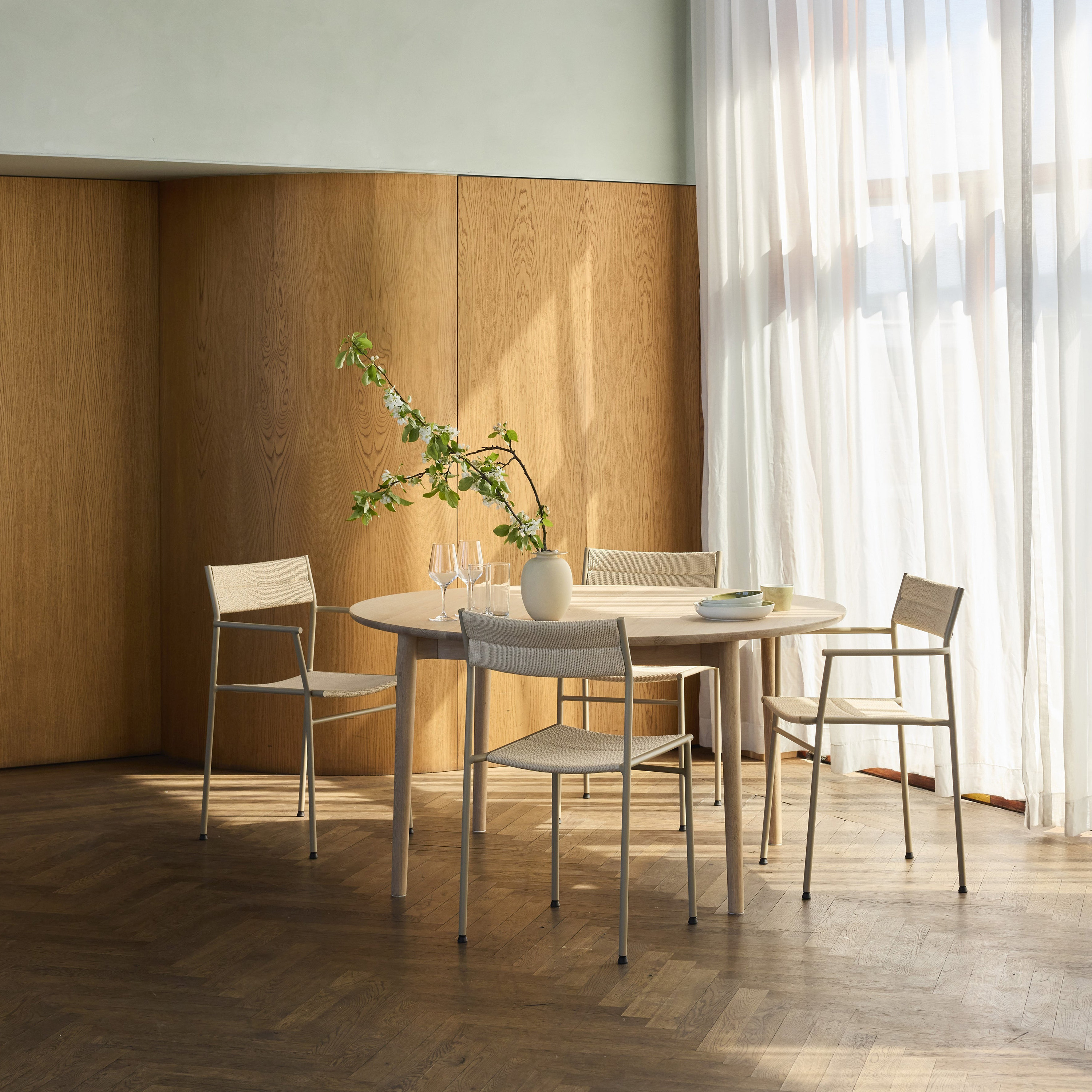 Northern Expand Pyöreä Ruokapöytä Vaaleaksi Öljytty Tammi Ø140