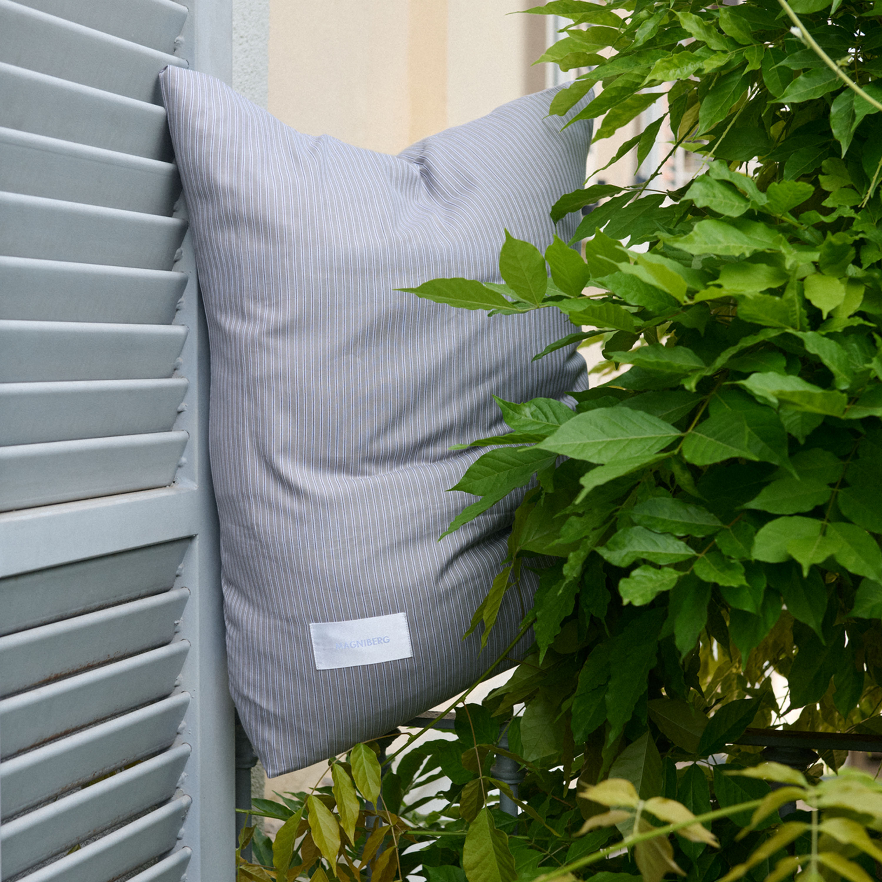 Wall Street Oxford Tyynyliina Stripe Dark Grey 50x60