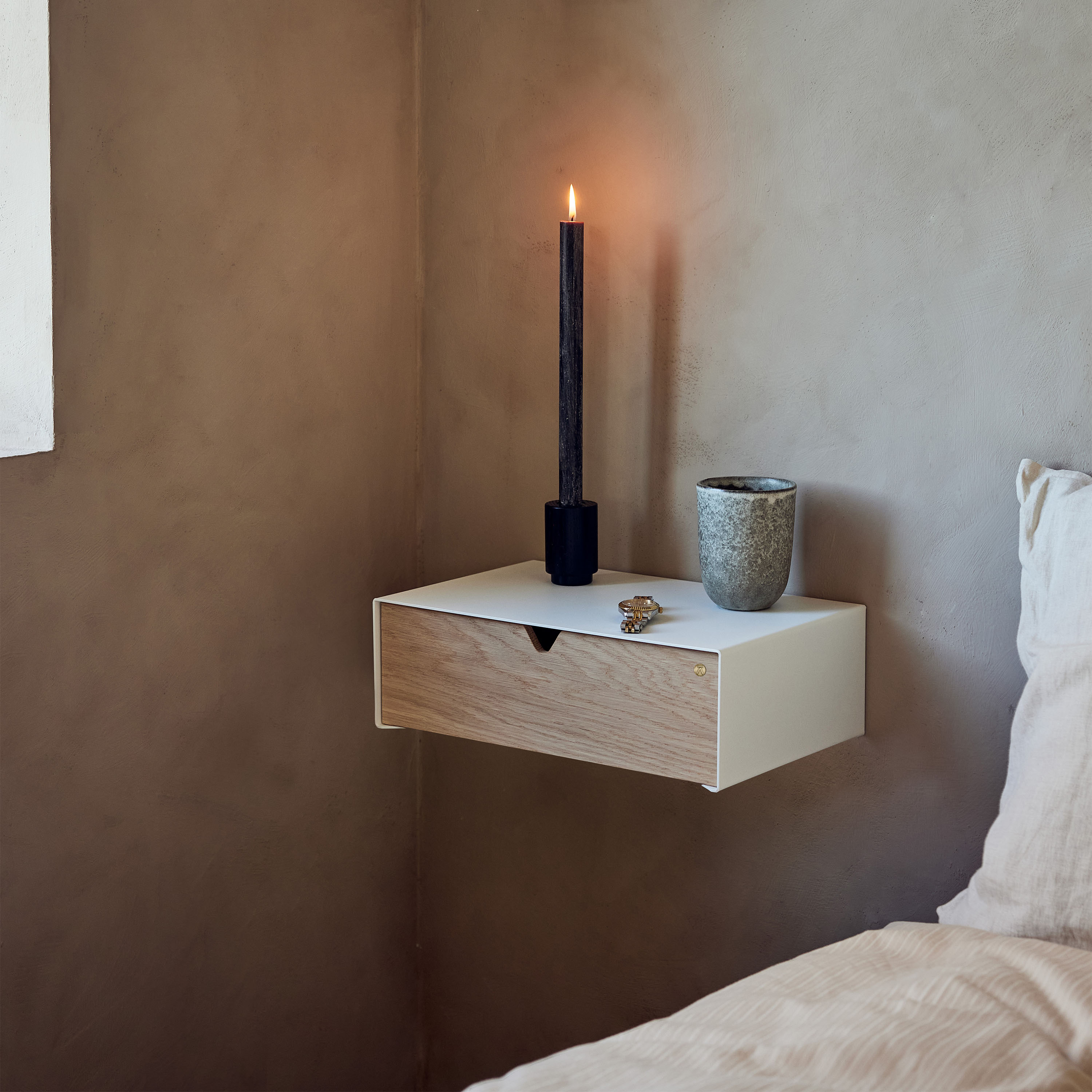 Andersen Furniture Keep Nachttisch Weiß 38x12