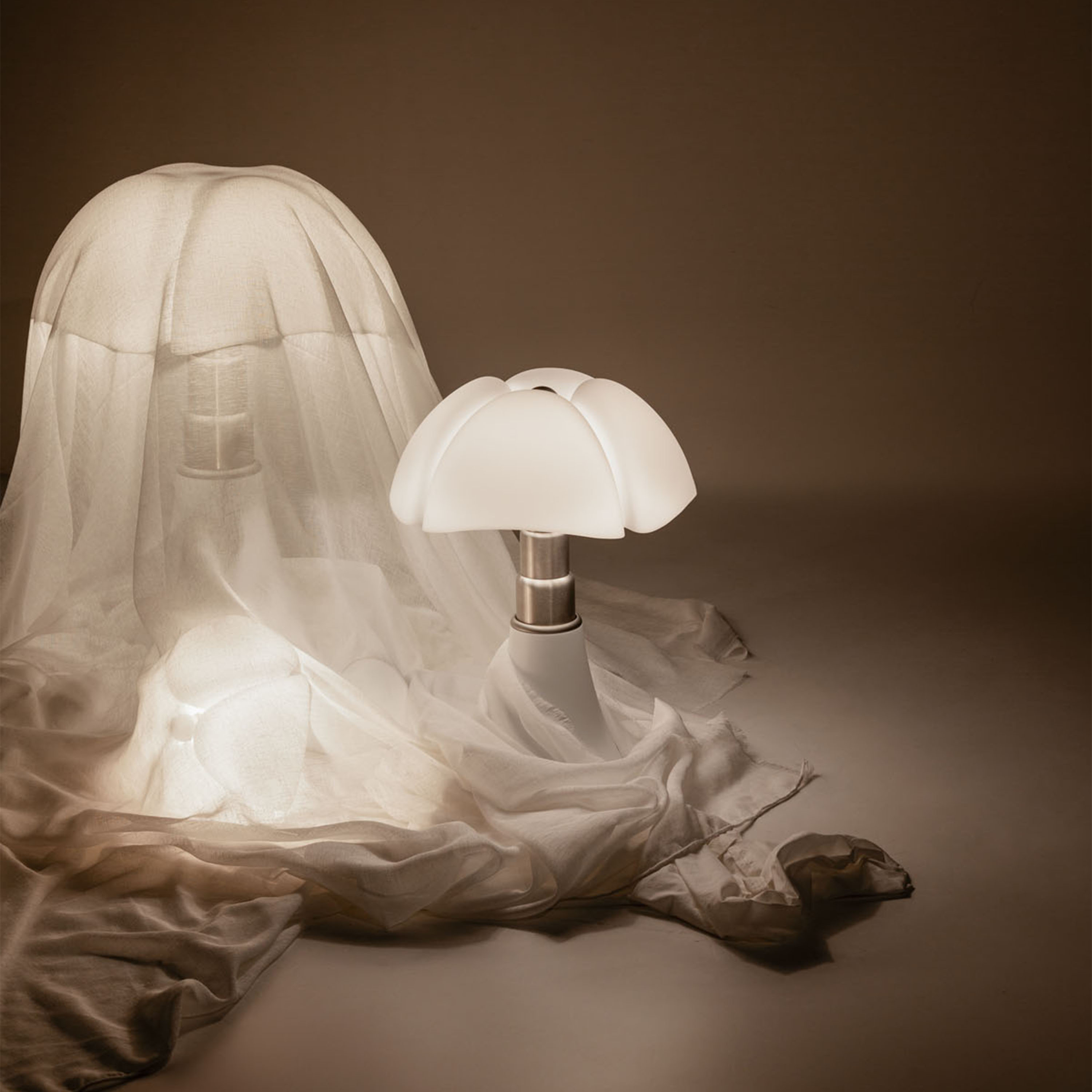 Martinelli Luce Pipistrello Bordlampe Dimbar LED Matt Hvit