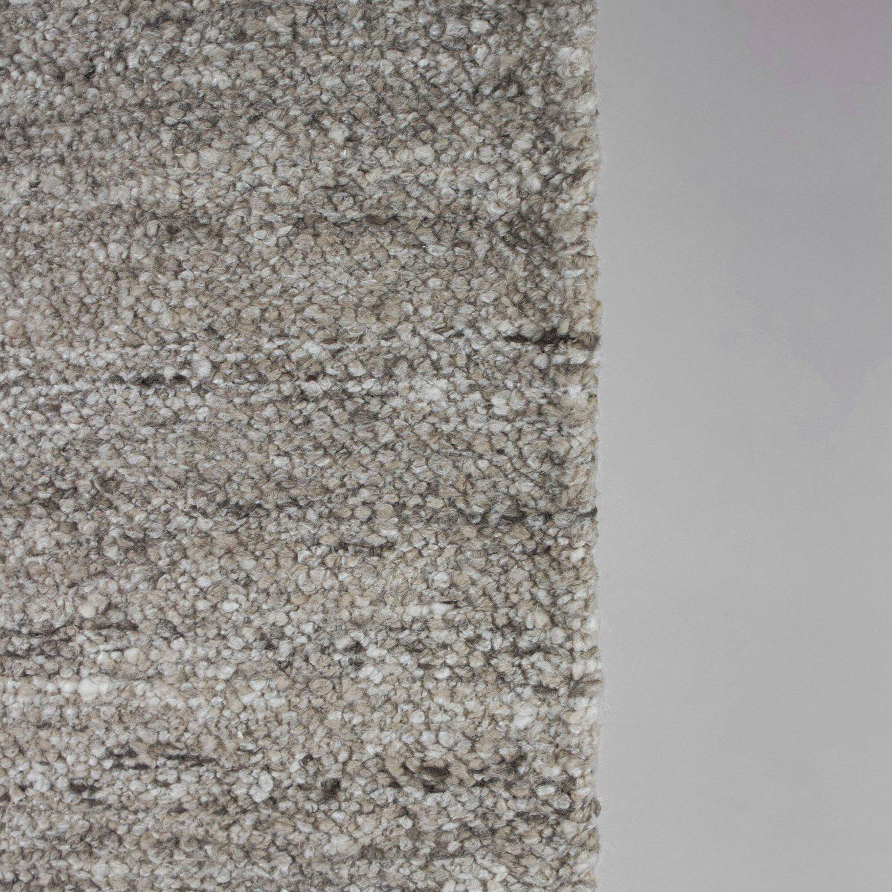 Svanefors Leon Teppe Nougat 200x300