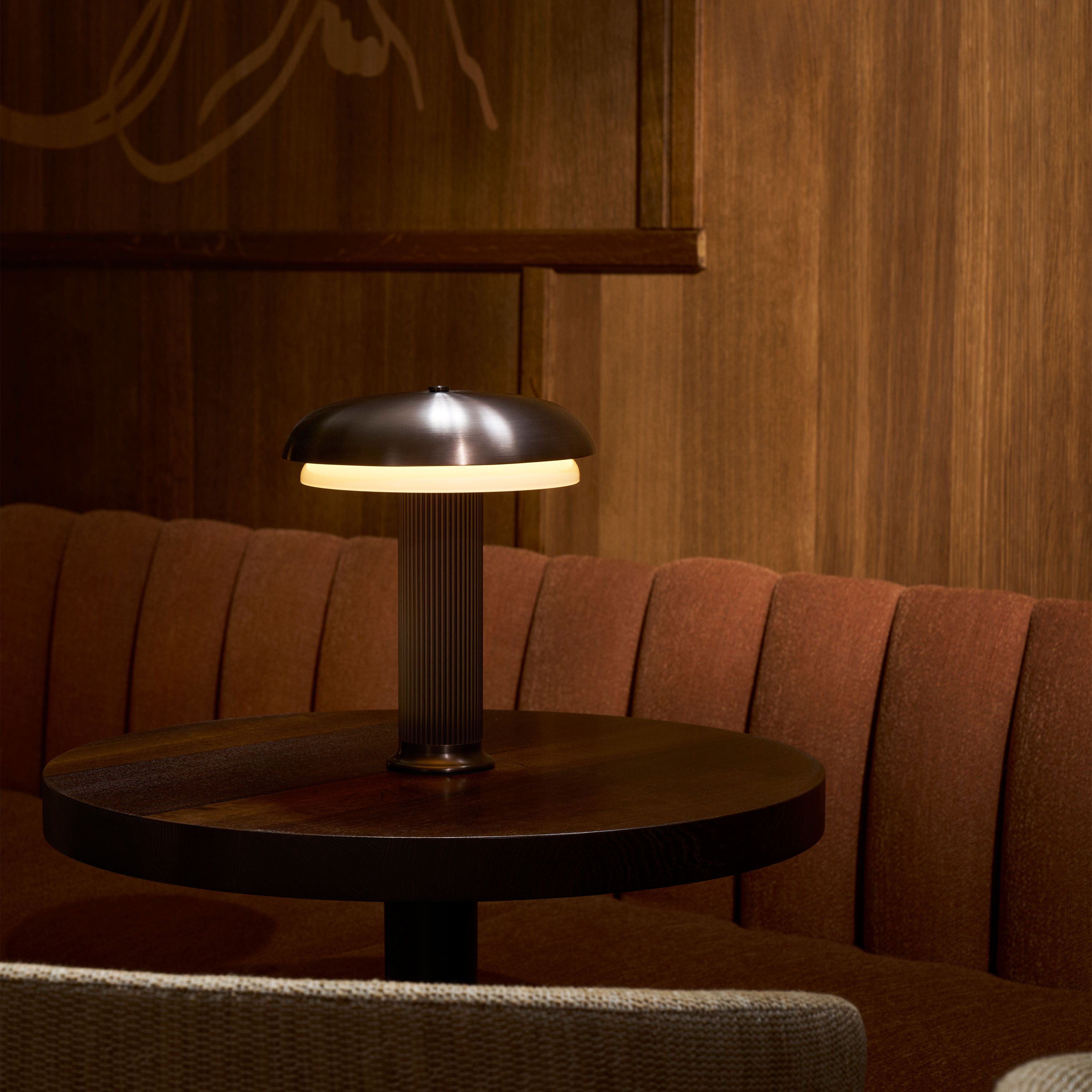 LYFA Noote Portabel Bordslampa Bronze 20cm