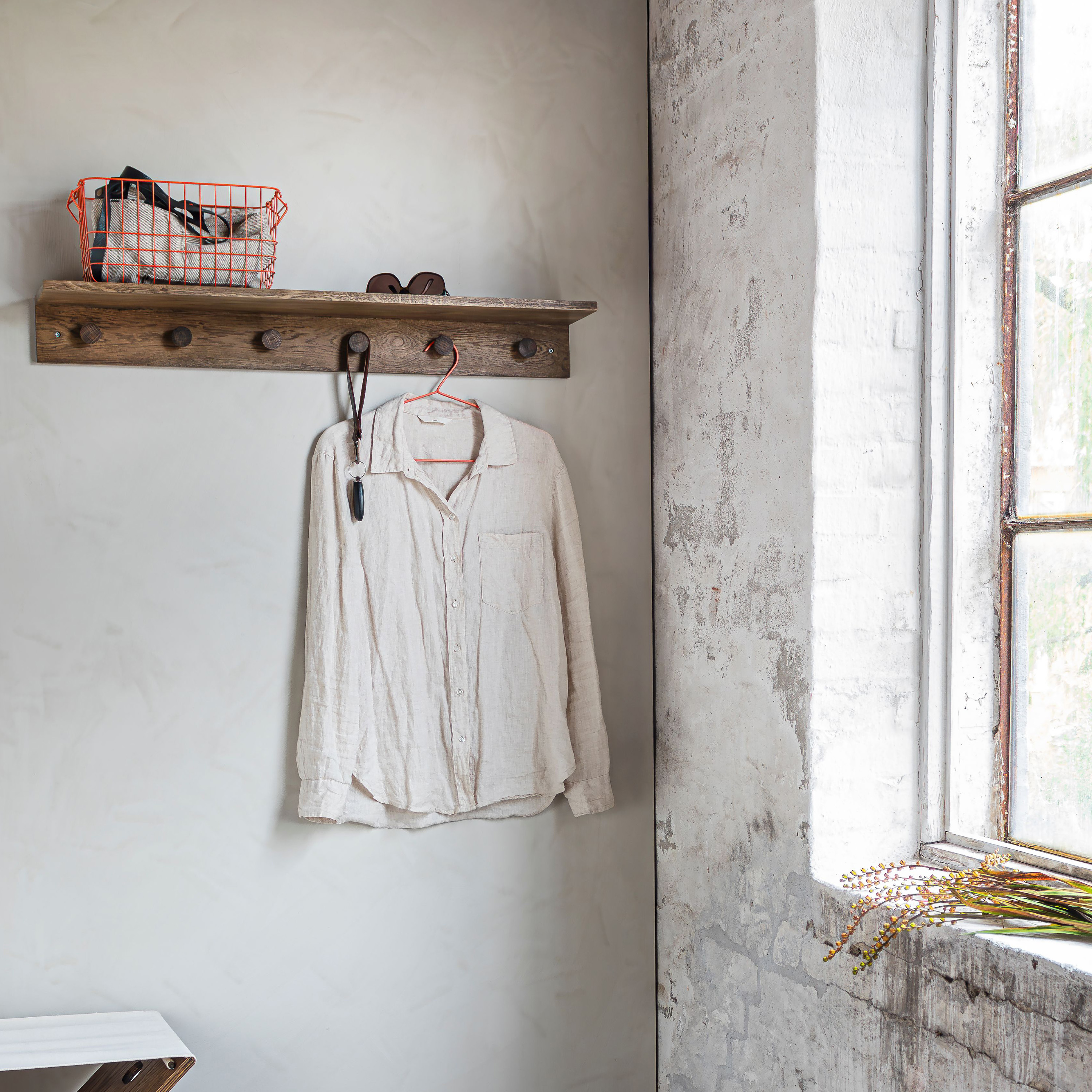 Mette Ditmer Showcase Hatthylla Dark Oiled