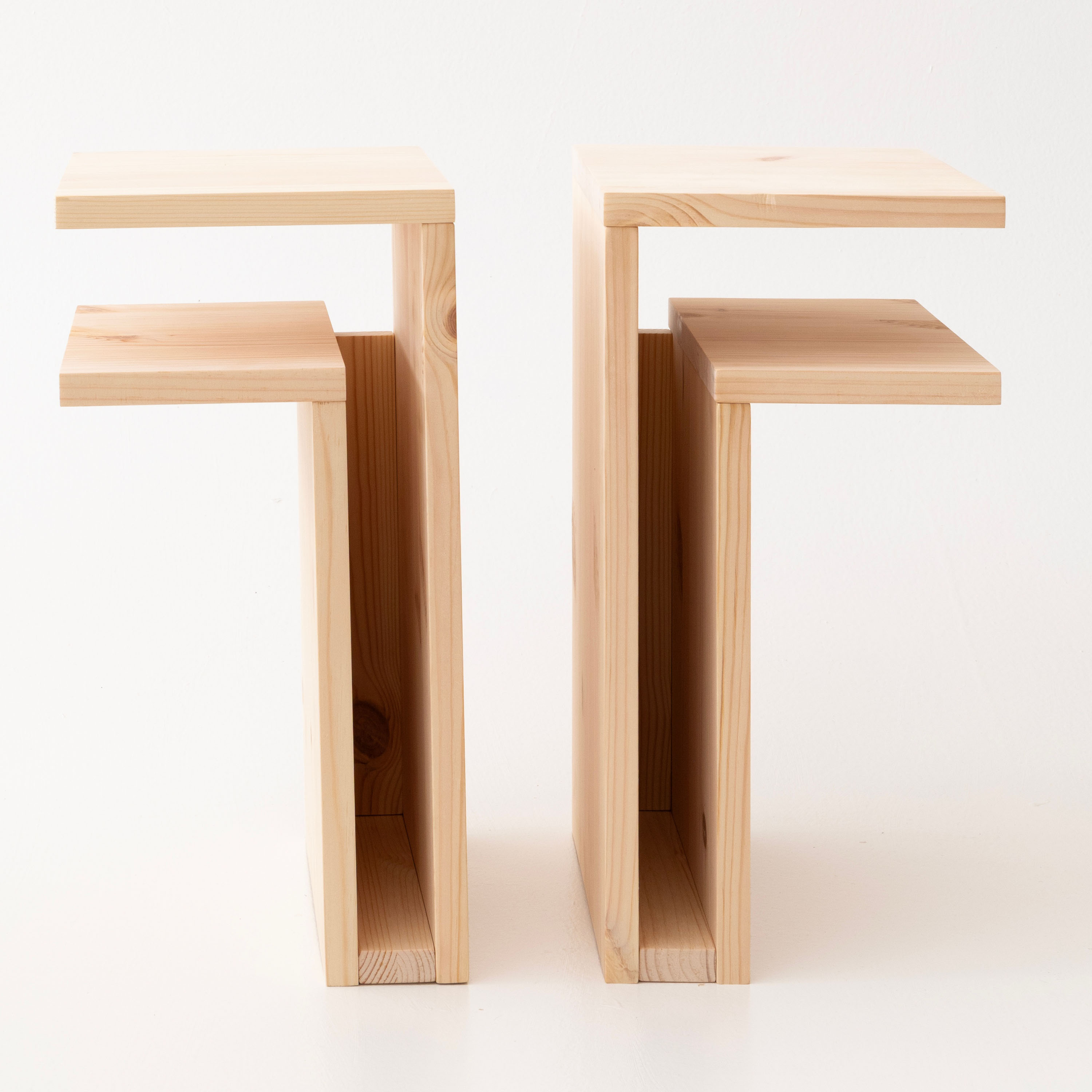 Maze F-Shelf Play Left Bedside Table Pine