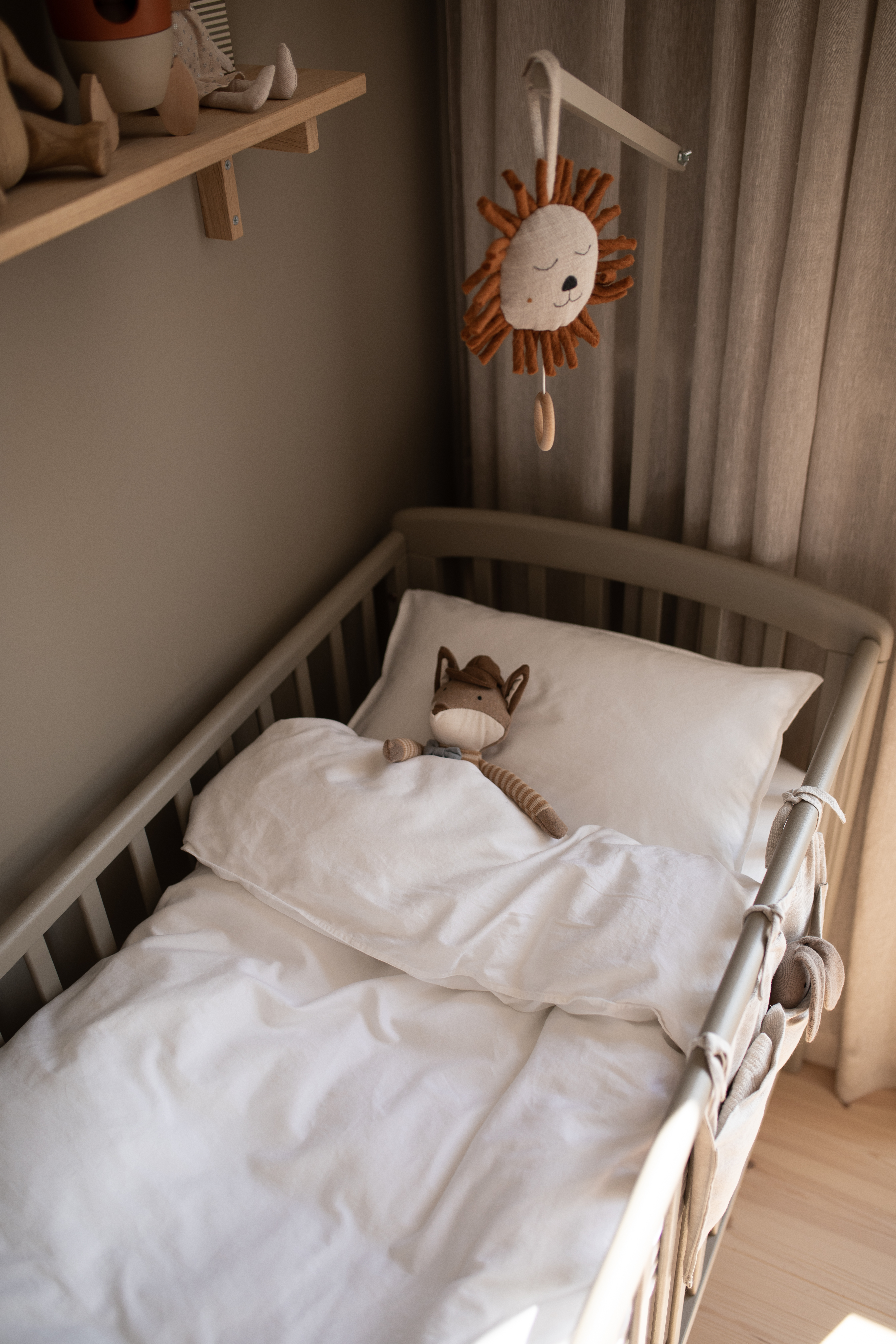 Read the Label Barn Påslakanset Spjälsäng White