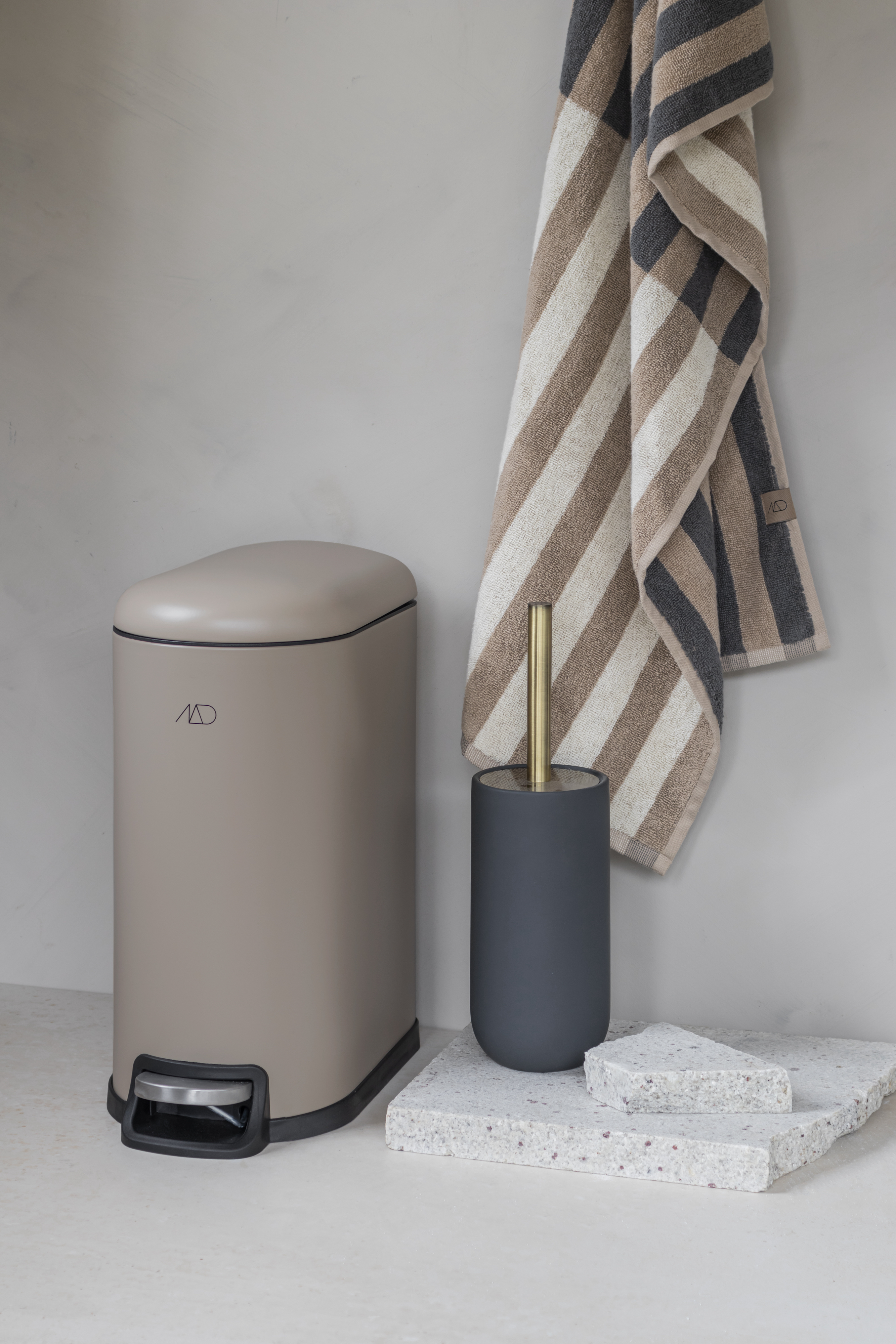 Mette Ditmer Walther Pedalbøtte Sand 10 liter