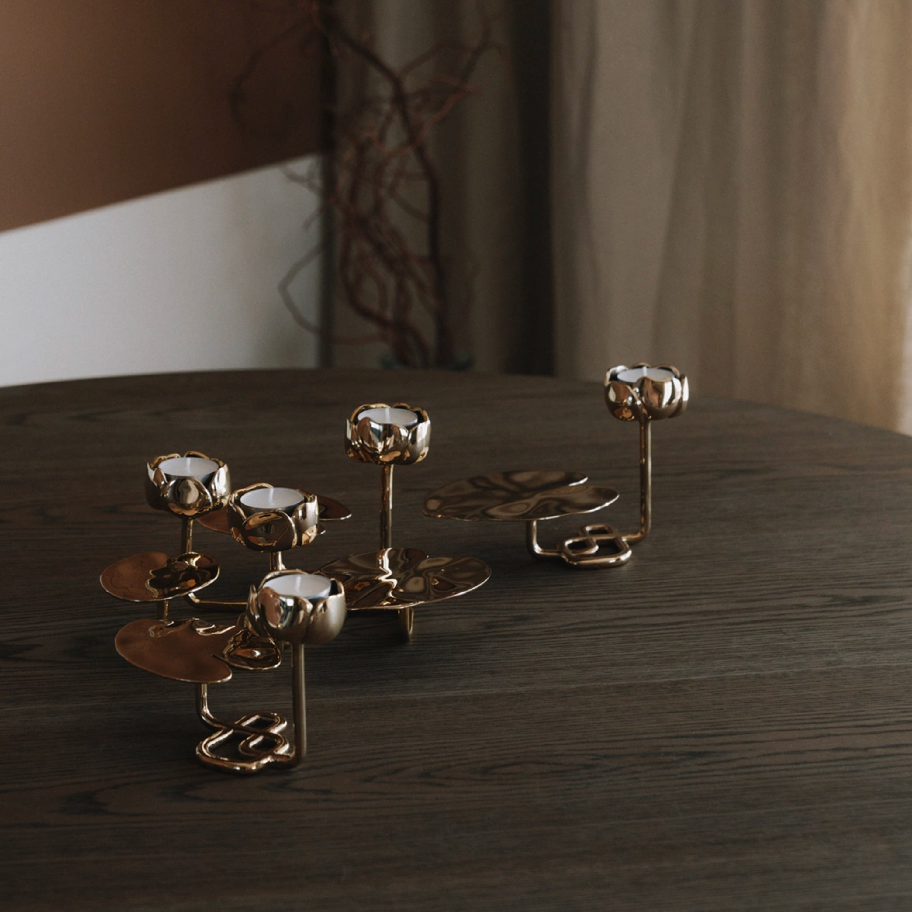 Hilke Collection Ninfea No.1 Ljusstake Mässing