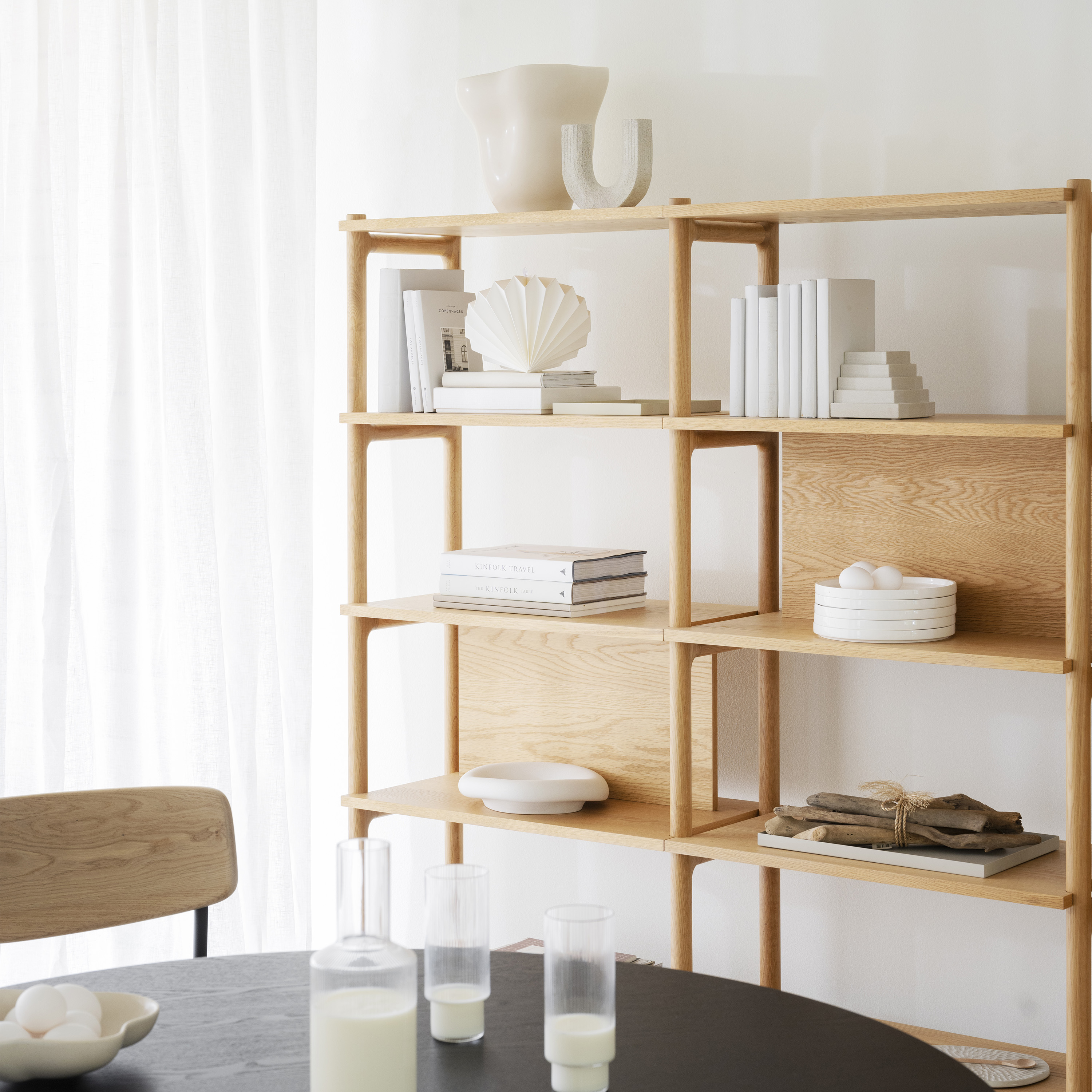 Rowico Home Holton Bokhylla Ek 166cm