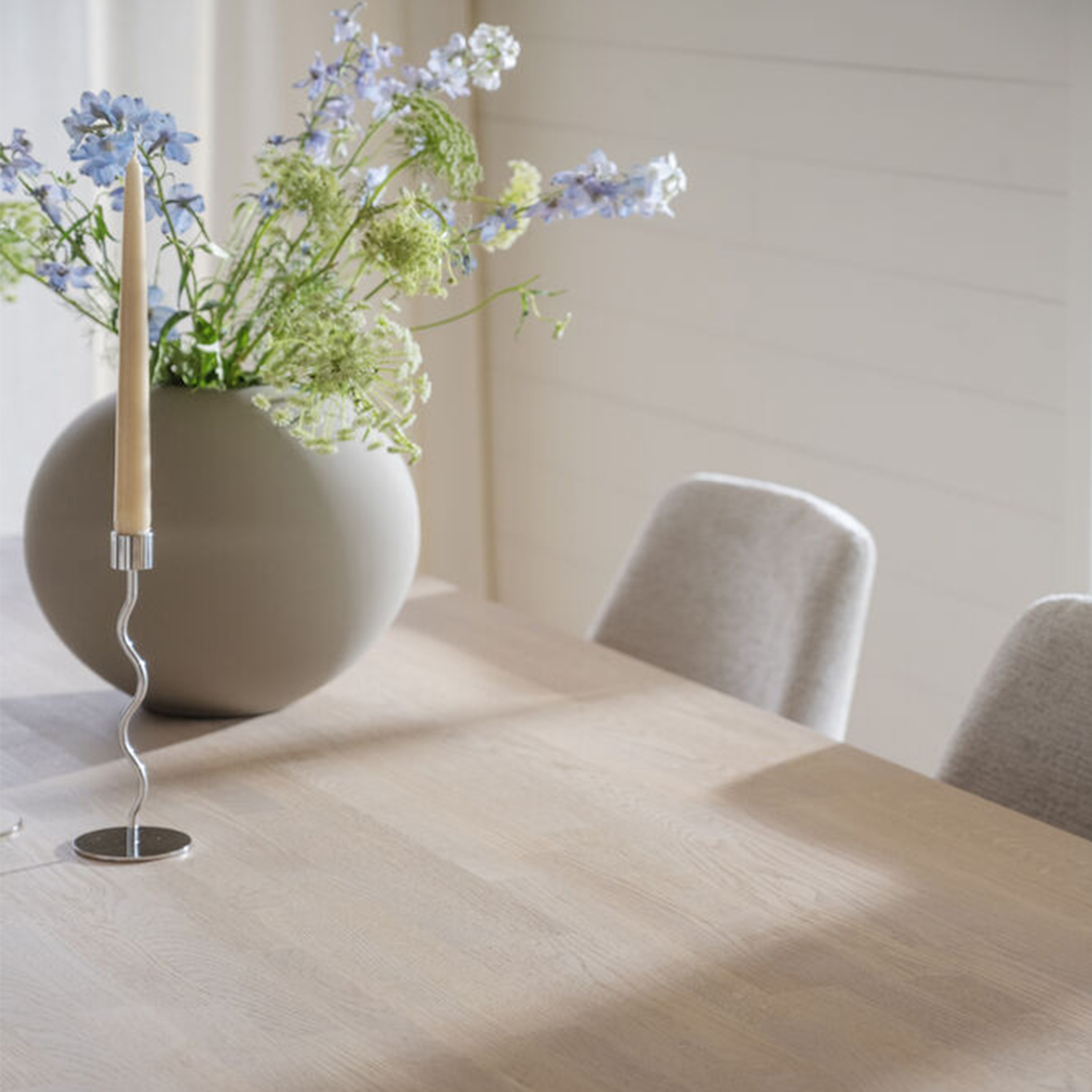 Rowico Home Emmett Matbord Vitpigmenterad 240cm