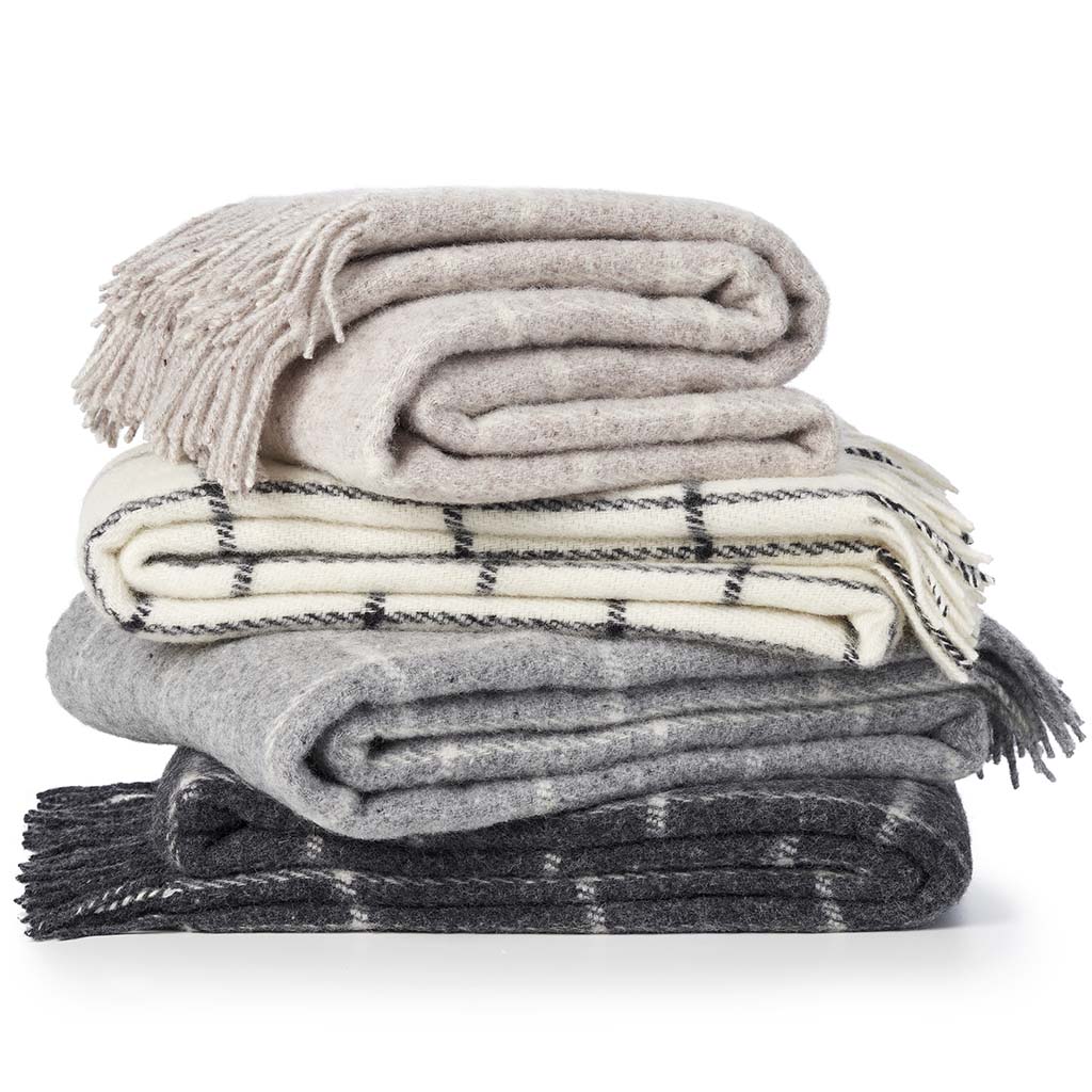 Klippan Yllefabrik Vinga Ullpläd Beige