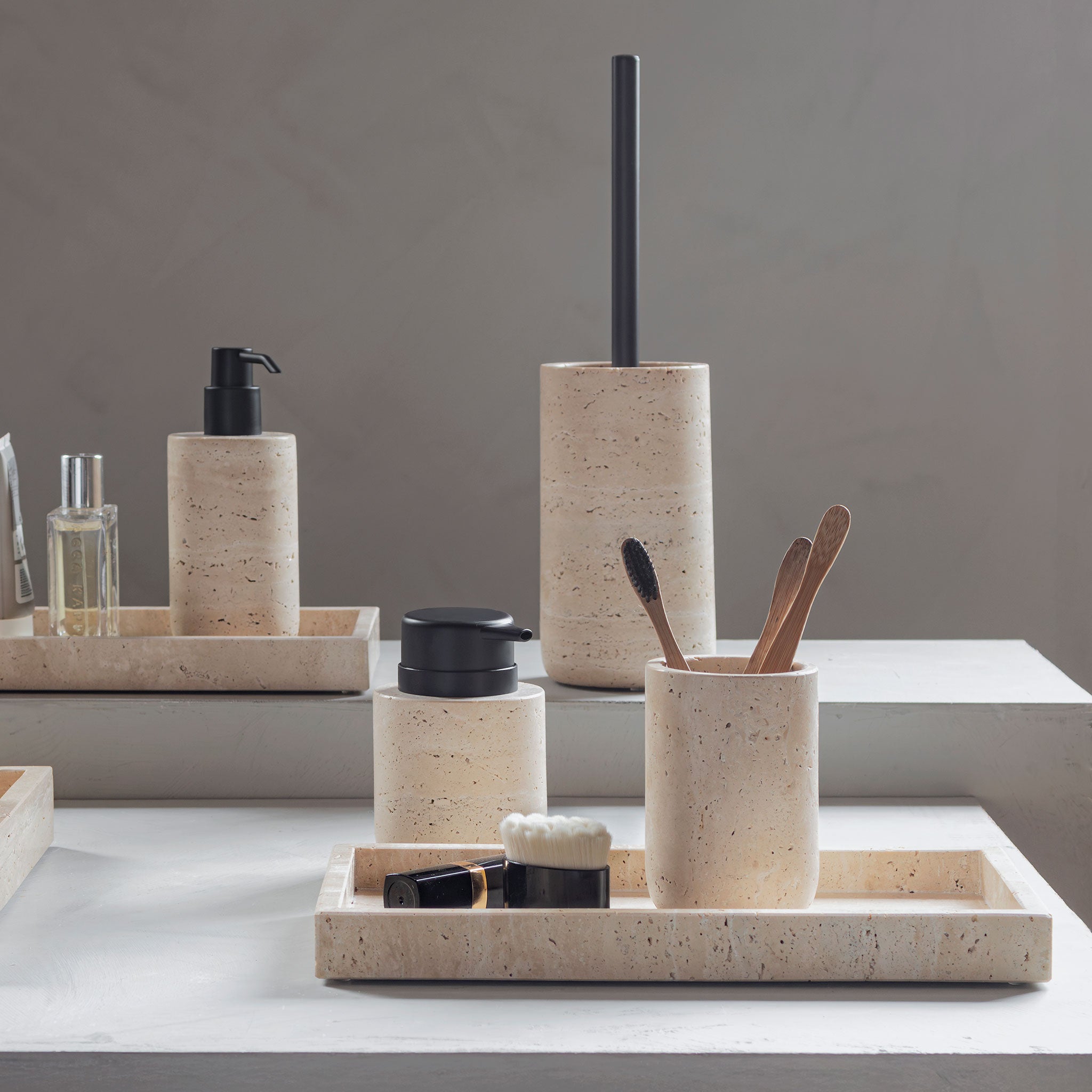 Mette Ditmer Travertine Tablett Dekoration Leinen 31cm