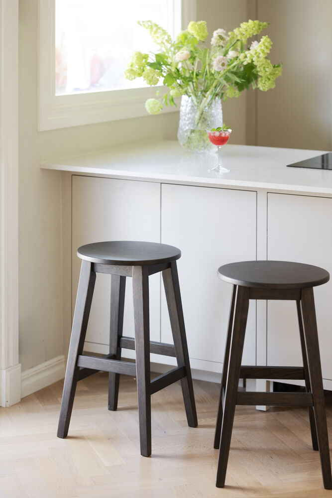 Rowico Home Austin Barstol Brun Ek