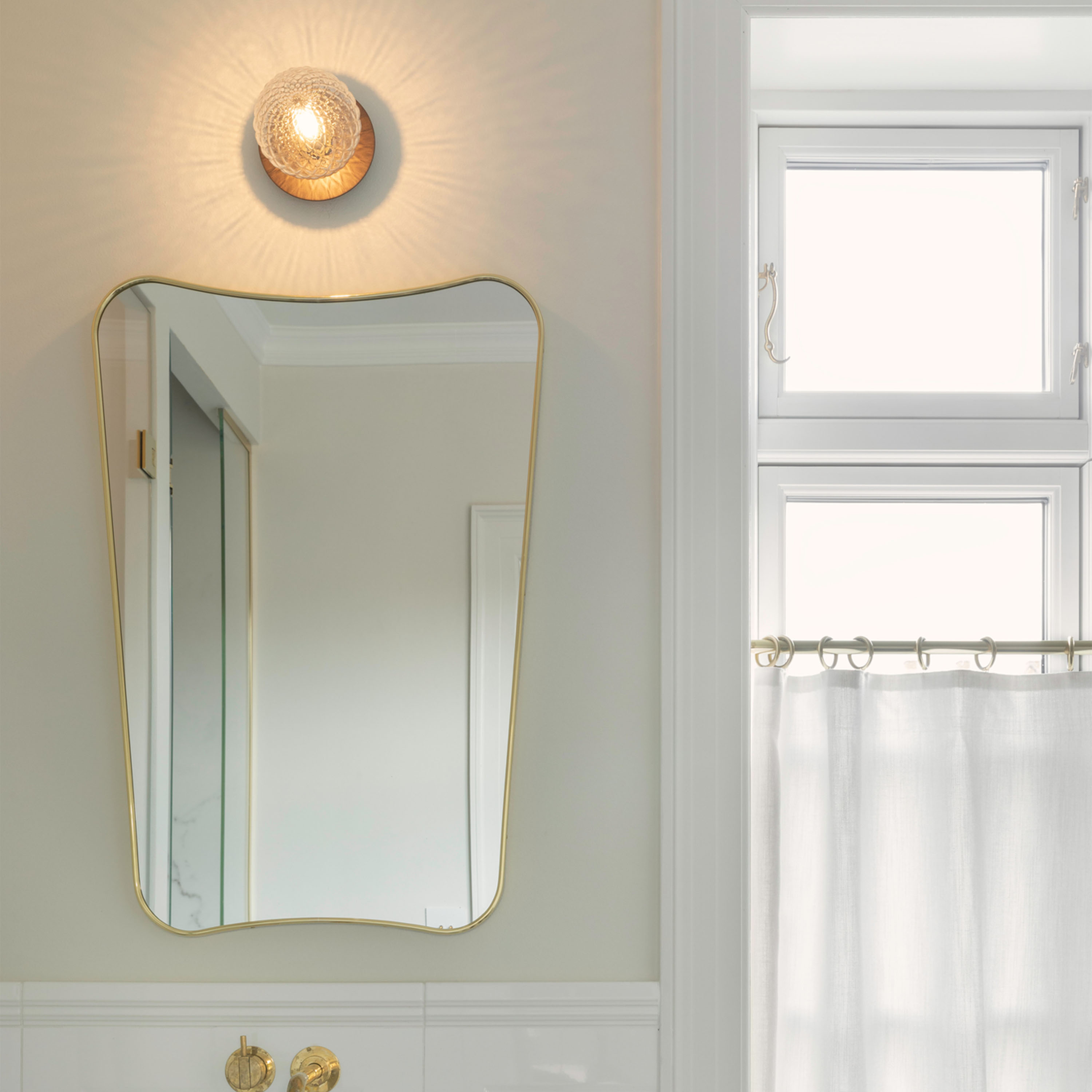 Nuura Liila 1 Vägg-/taklampa Dark Bronze/Optic Clear Small