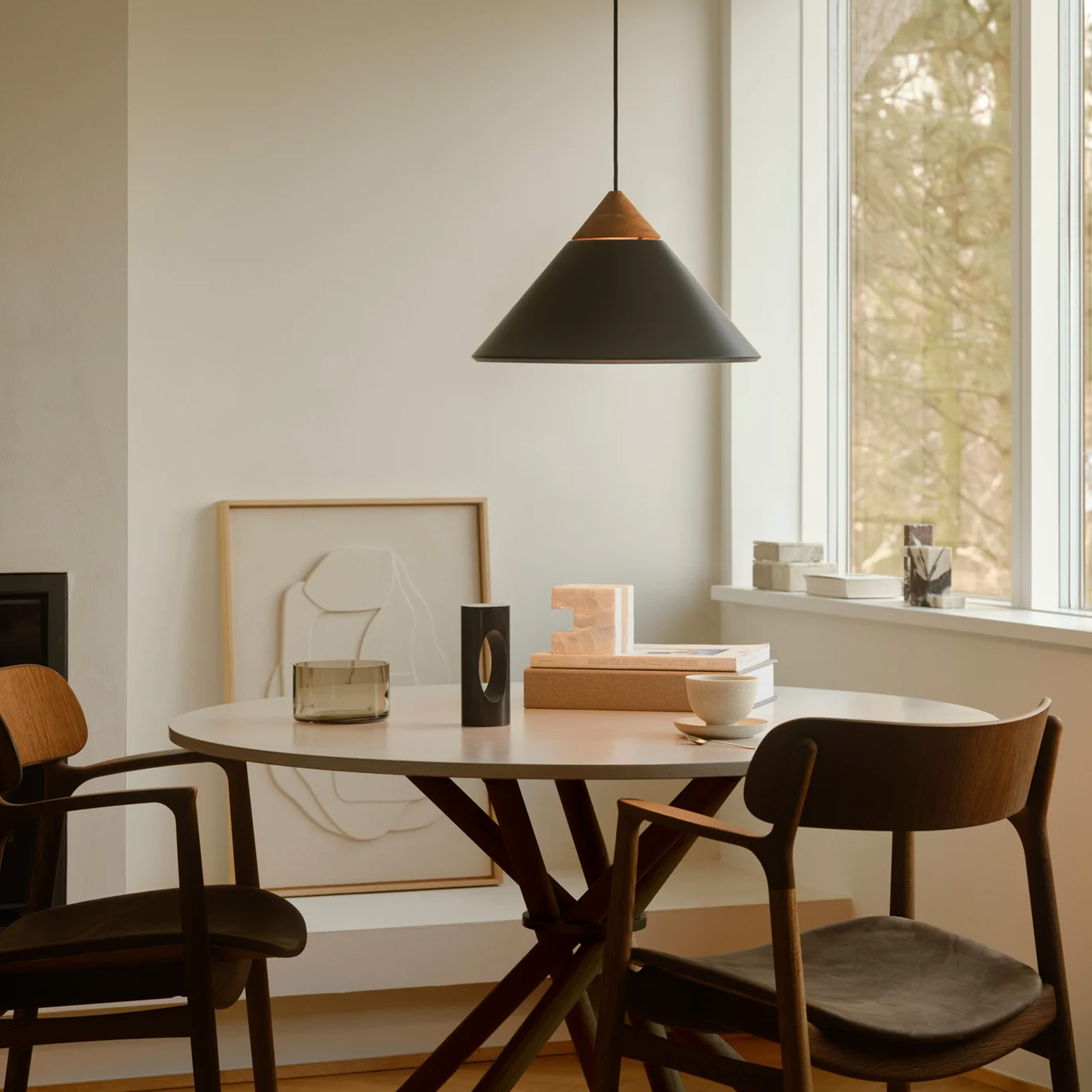 Design For The People Kinto Taklampa Svart Ø42