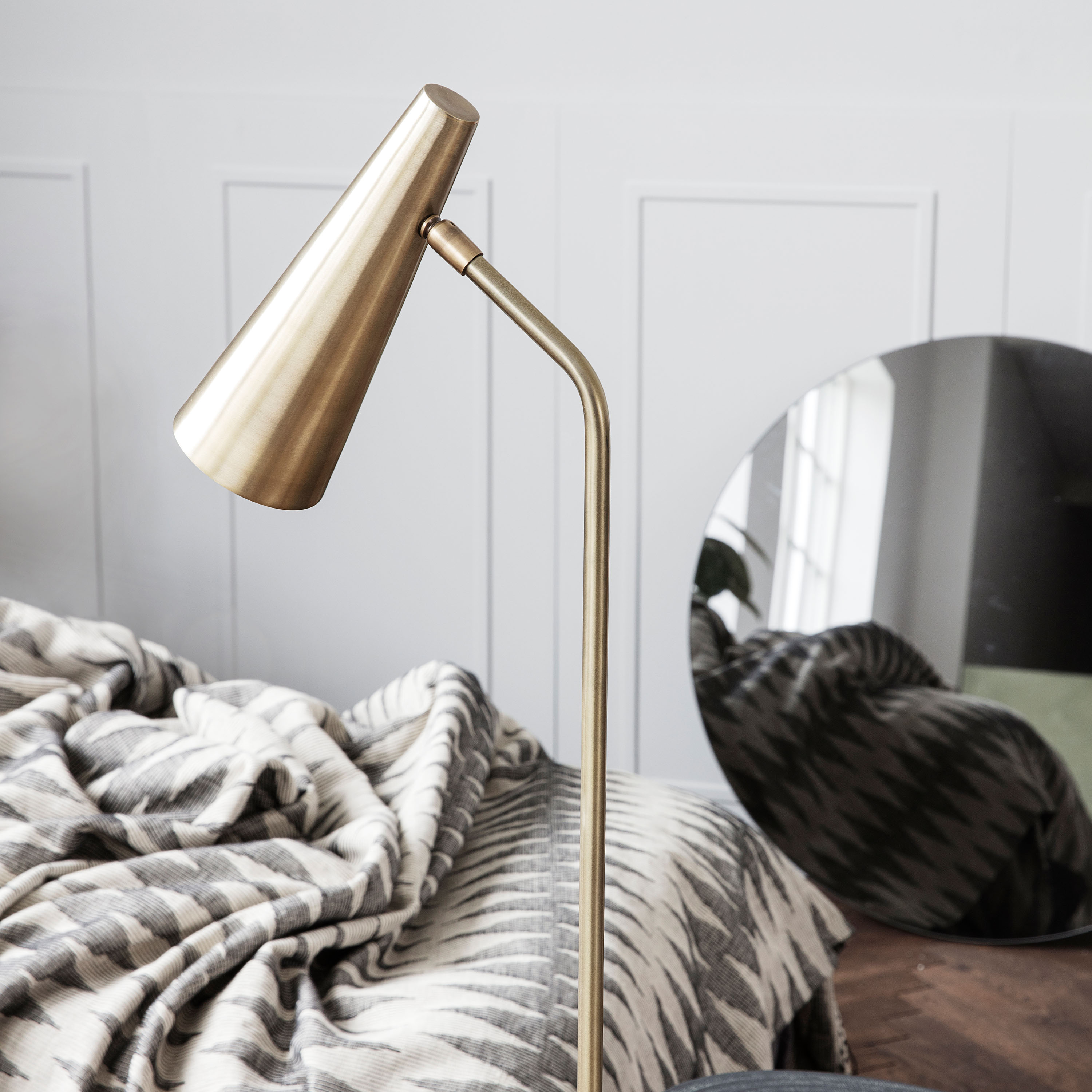 House Doctor Precise Gulvlampe Messing 124 cm