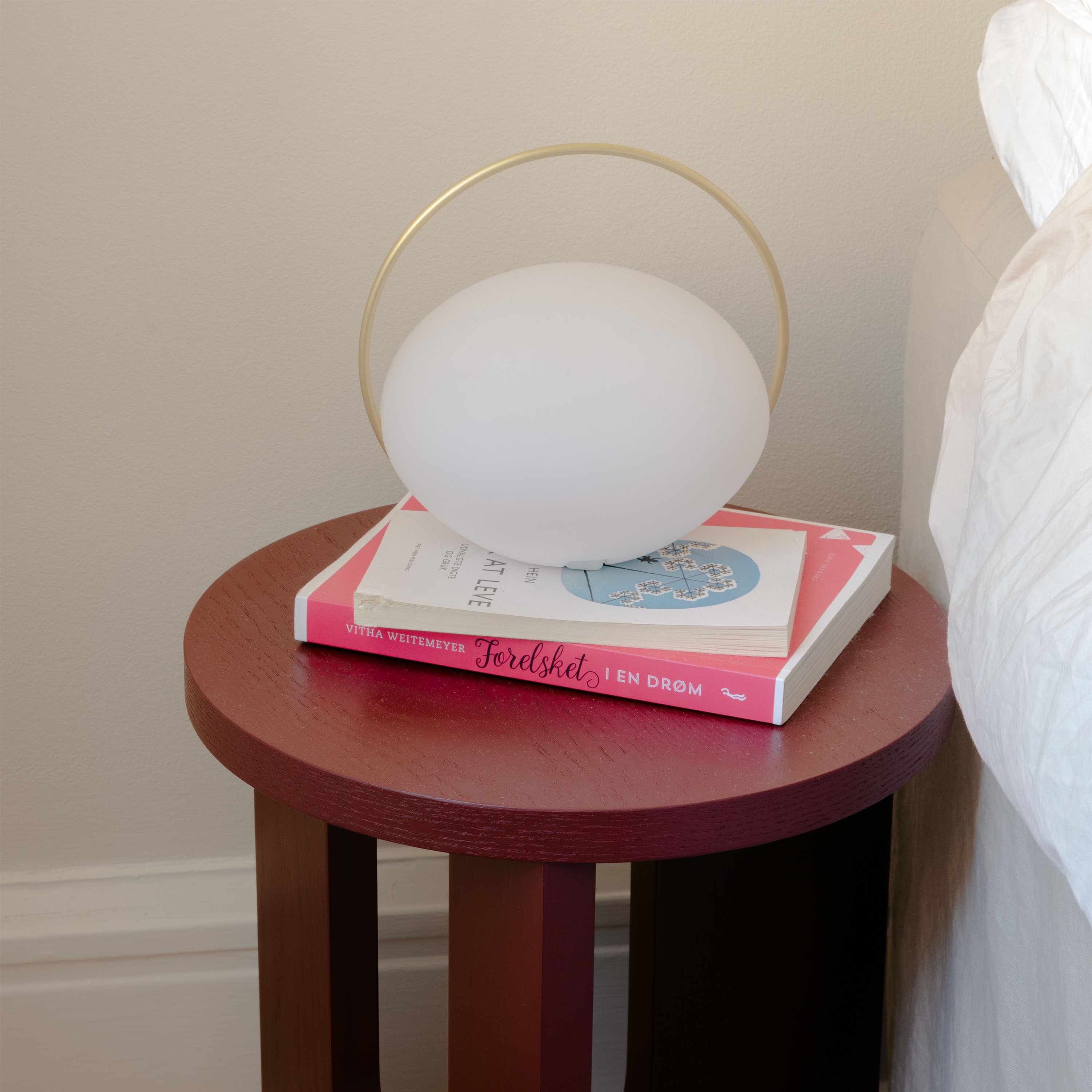 Umage Orbit Tragbare Tischlampe White 18cm