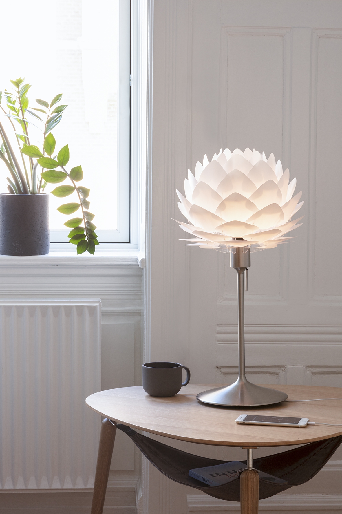 Umage Champagne Lampunjalka Harjattua Terästä