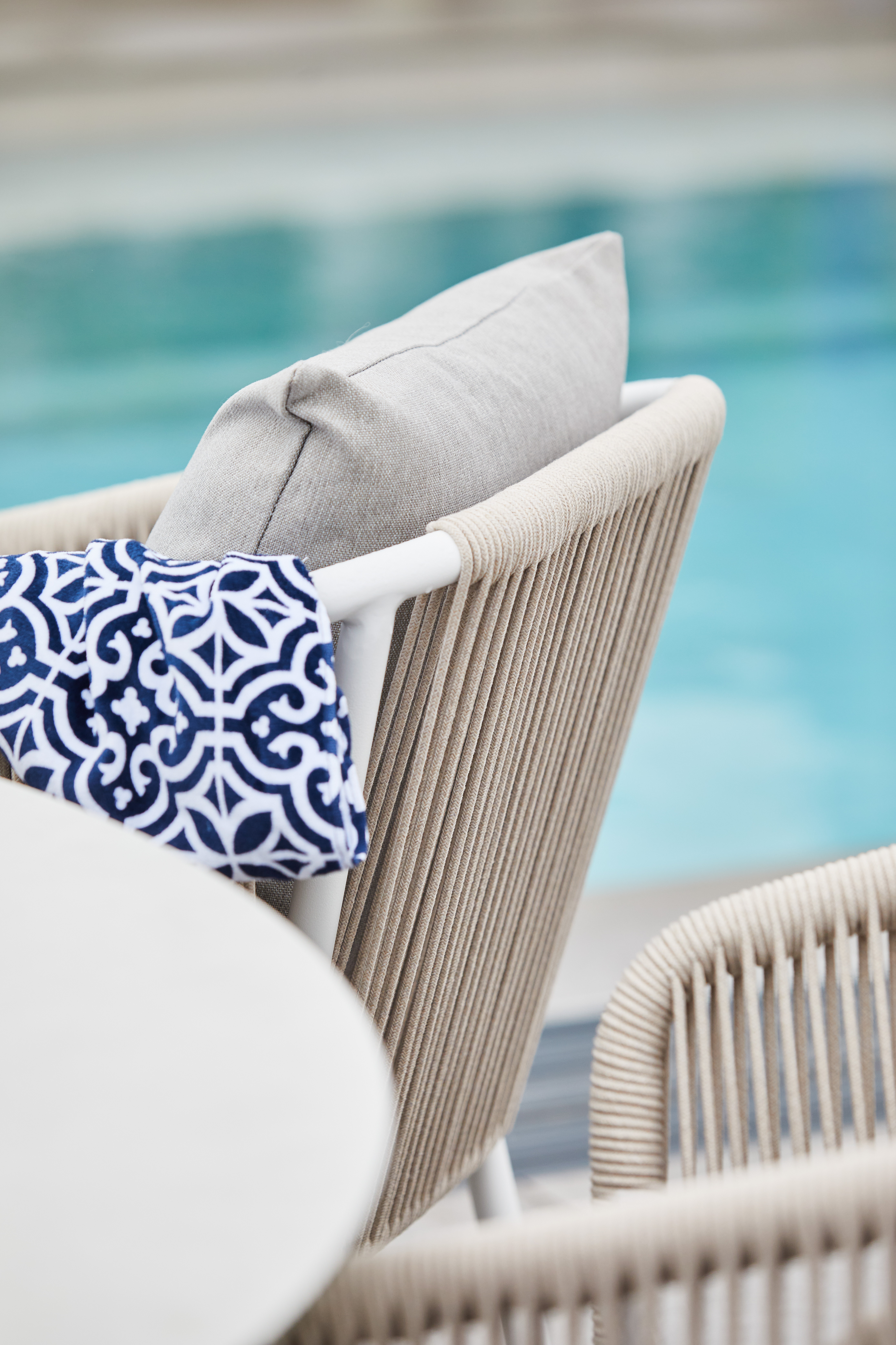 Hillerstorp Lersund Spisestol Hvit