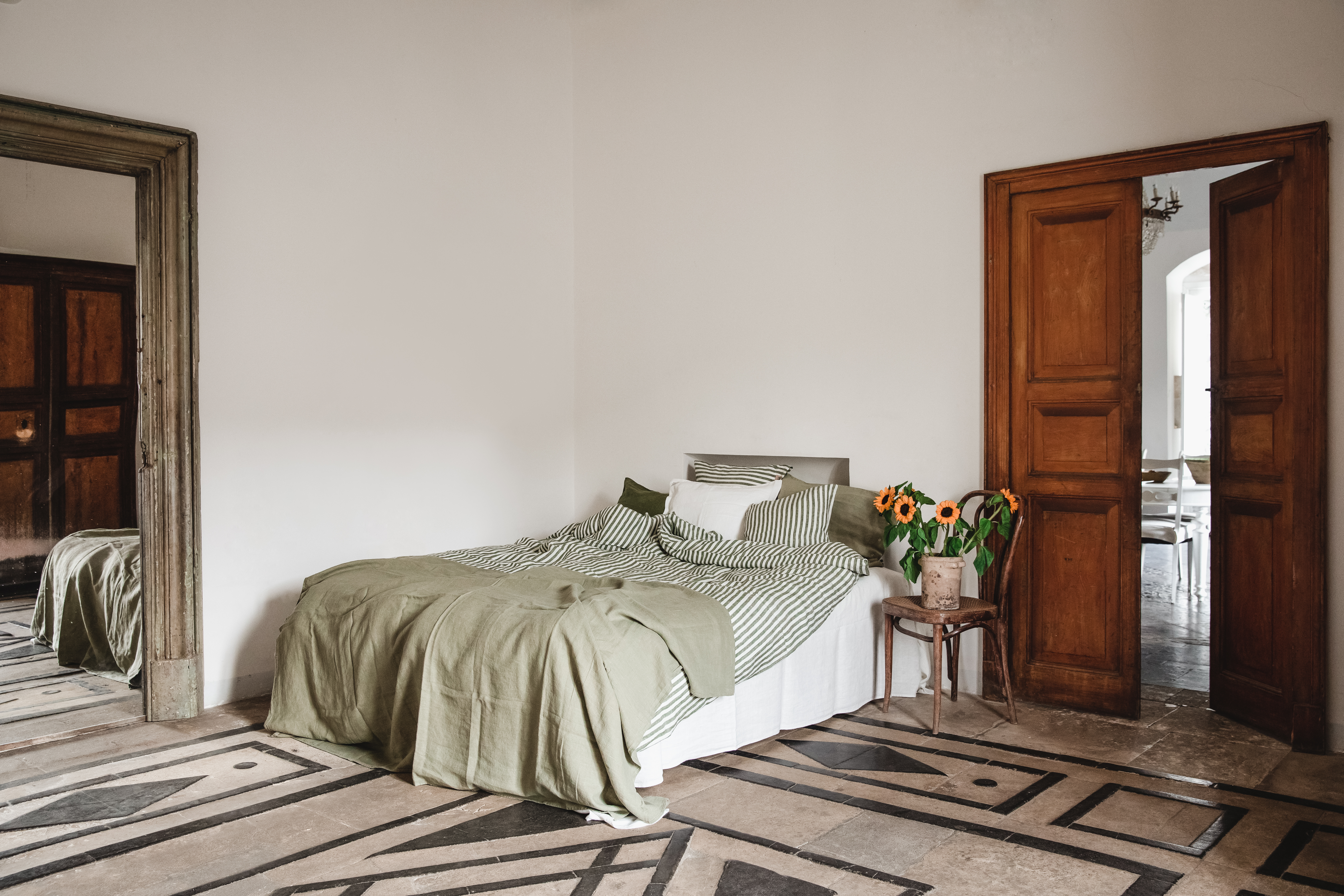 Lovely Linen Misty Örngott Linne Edge Jeep Green 50x60