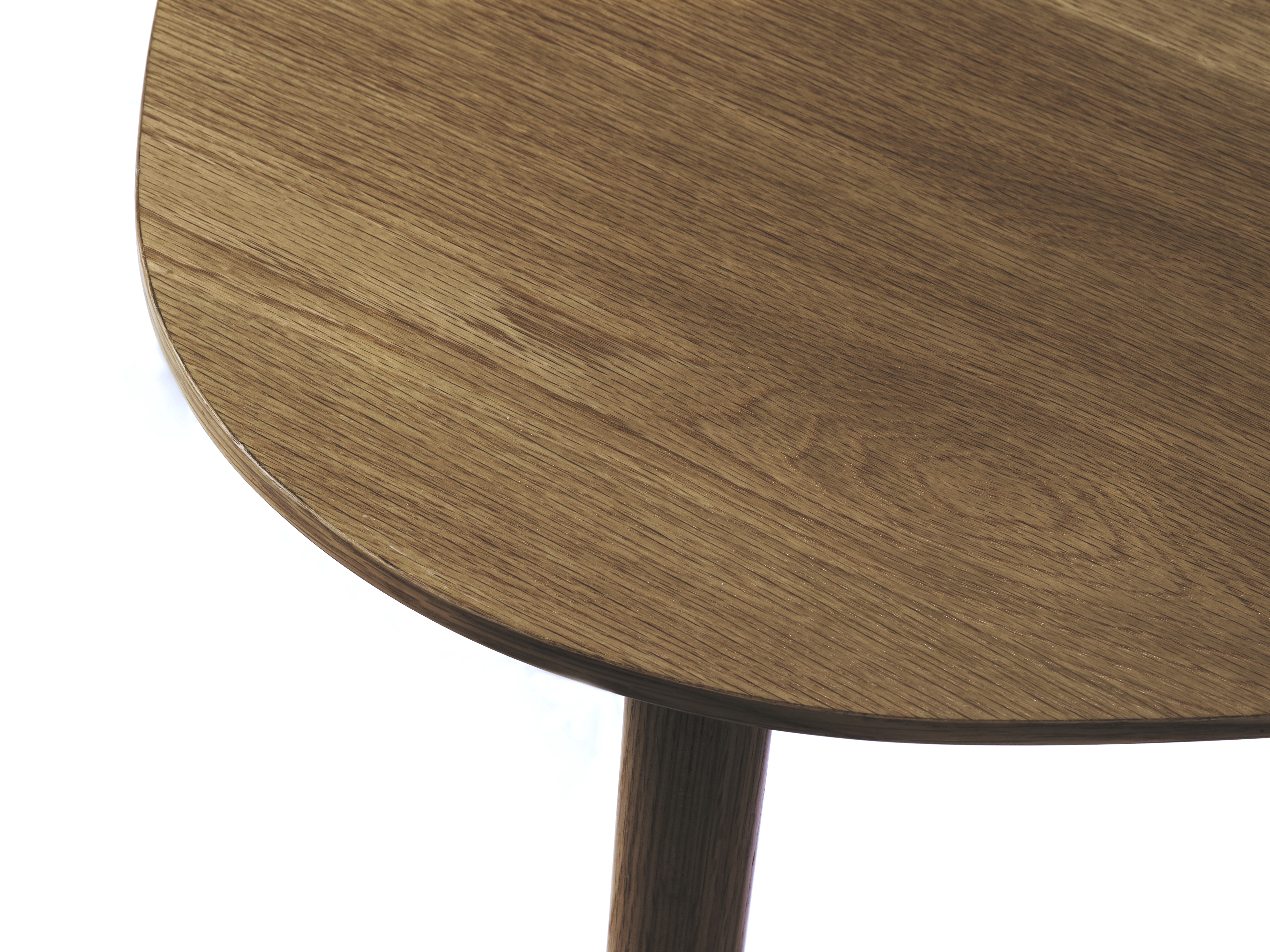 Nordic Home Artie Triangluar Beistelltisch Smoked