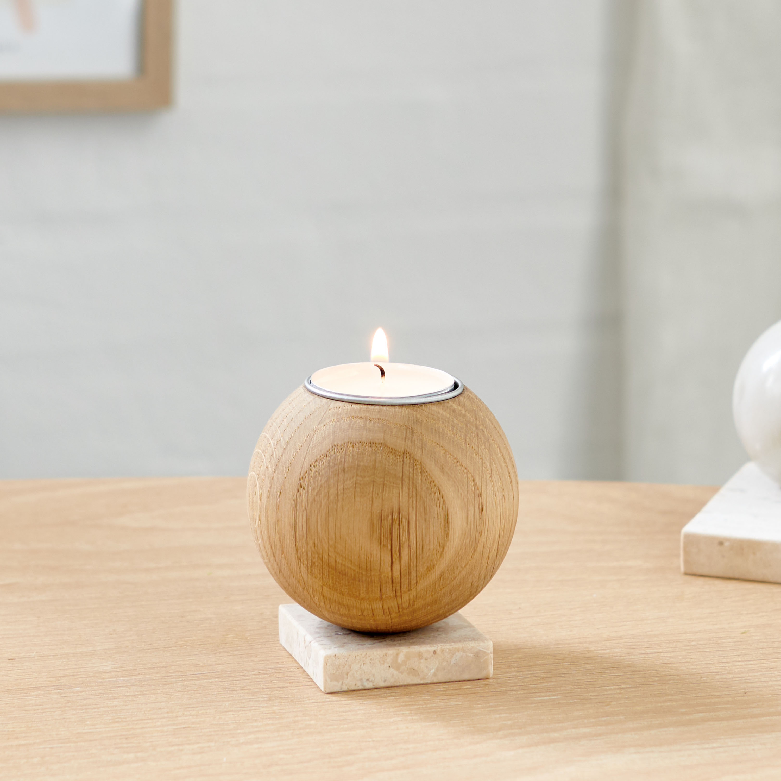 Aakjaer Furniture Ellipse Teelichthalter Natur geölte Eiche