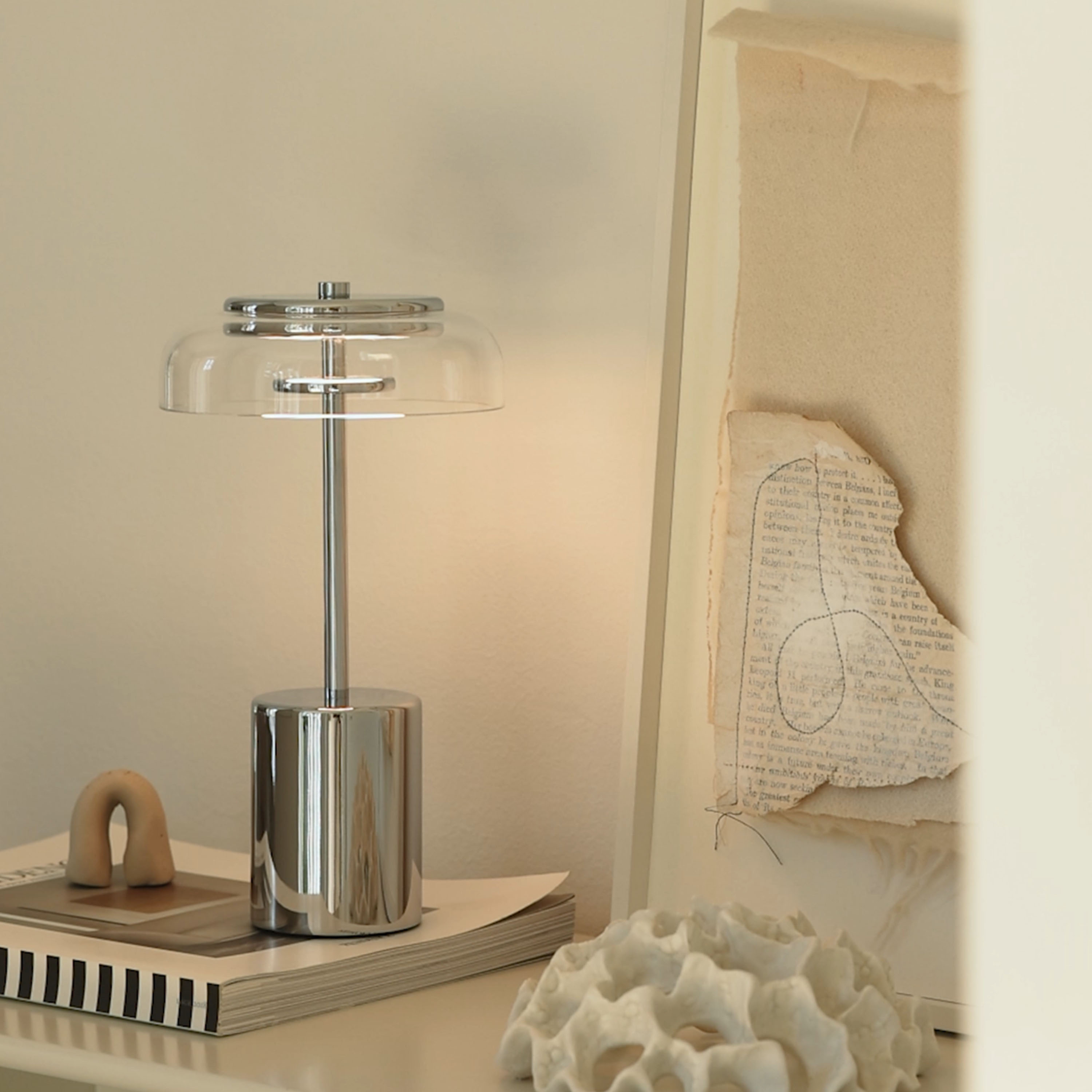Nuura Blossi Mini Portabel Bordslampa Chrome/Clear