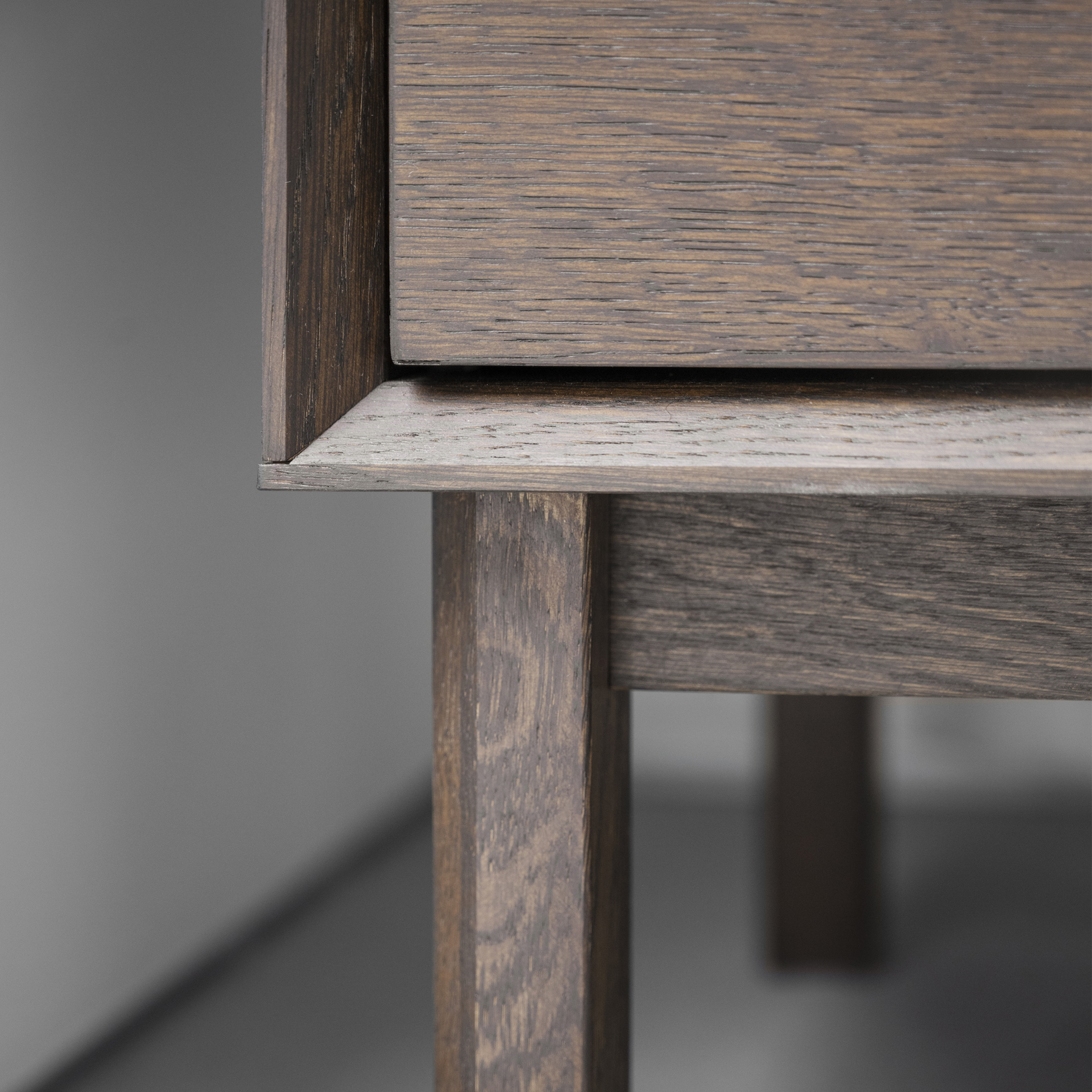 Rowico Home Mackay Byrå Brun Medium 75x75