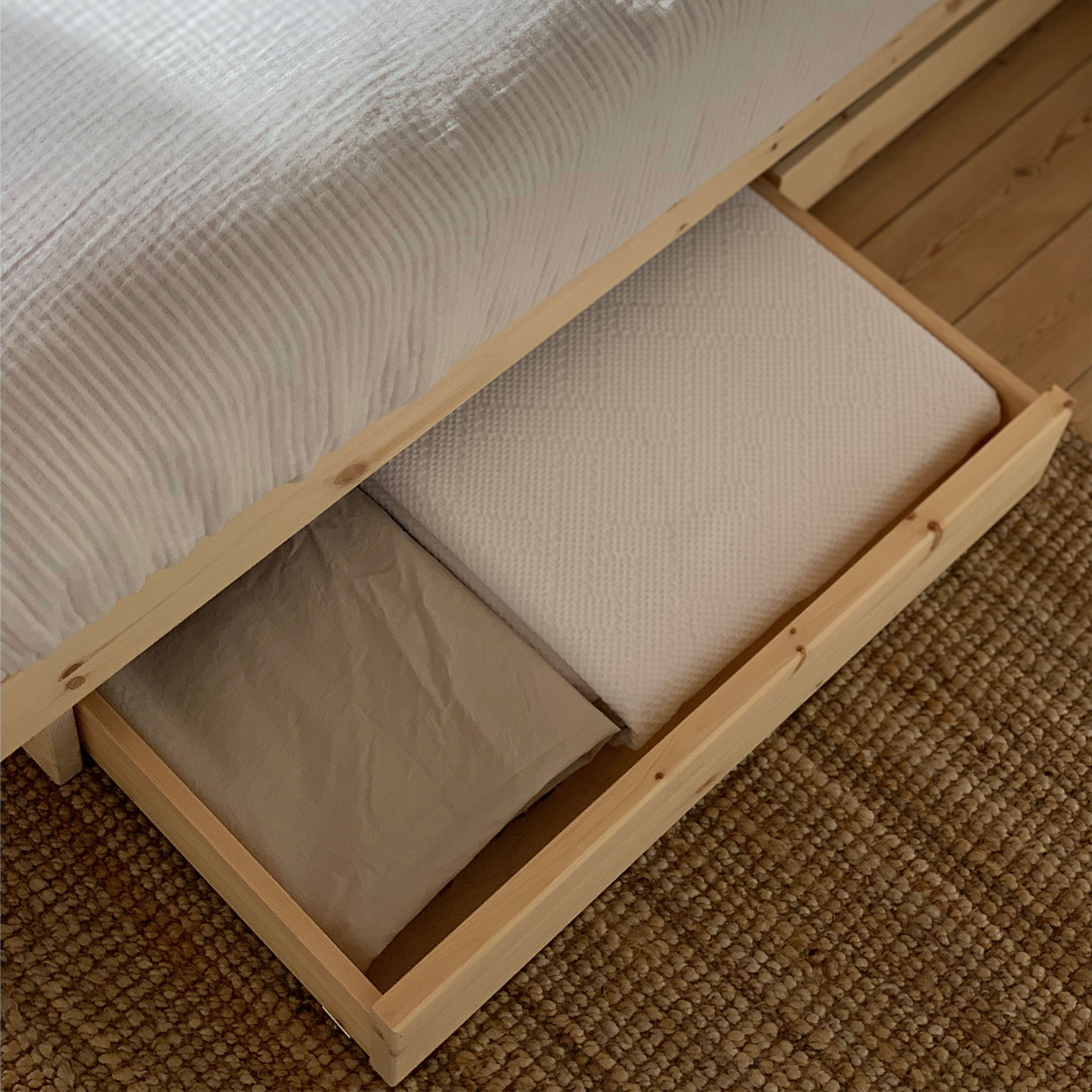 Karup Design Kanso Sängram inkl 2 Lådor Natur 90cm