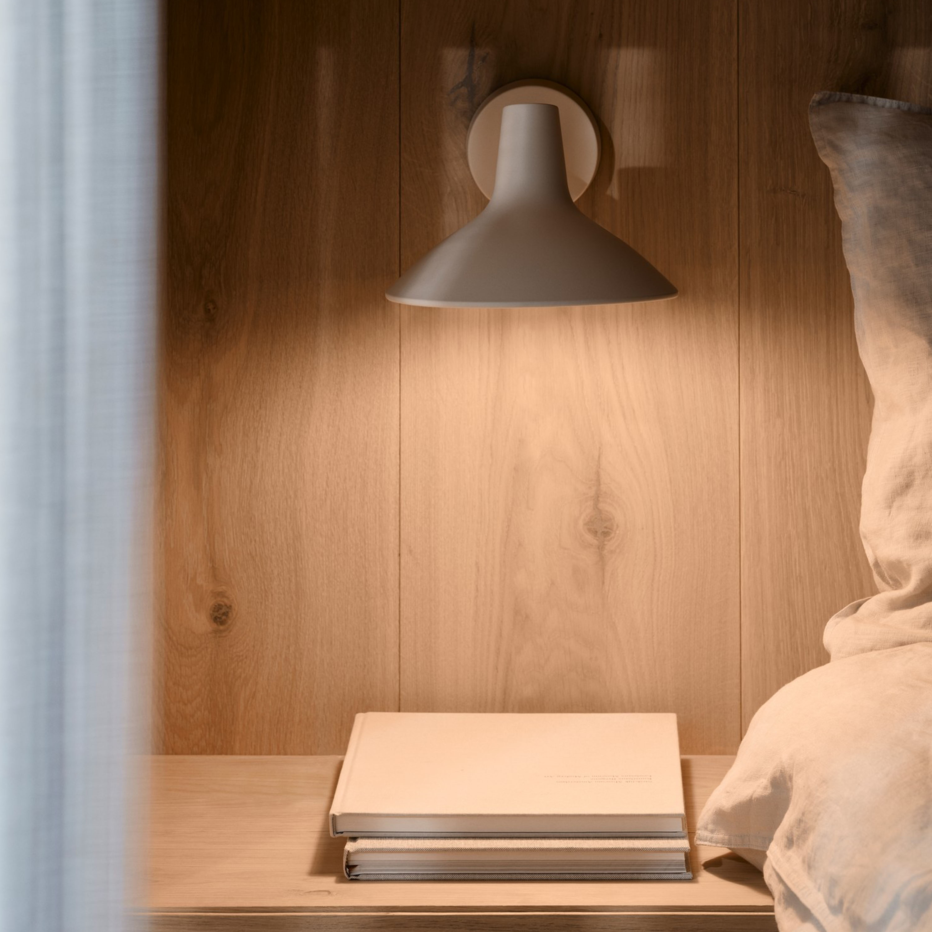 Design For The People Darci Short Vägglampa Sand 15cm