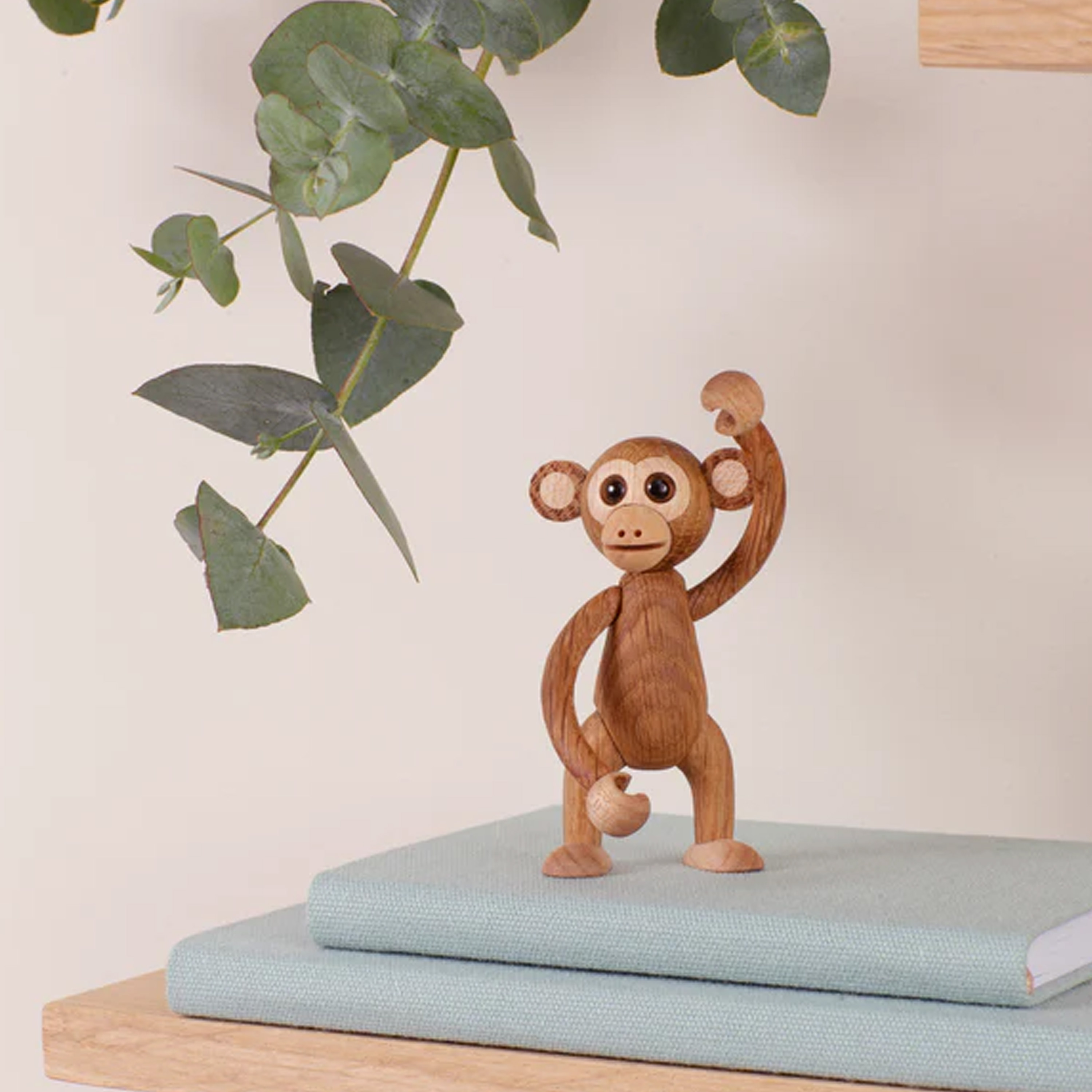 Spring Copenhagen Swing Affendekoration Eiche 8cm