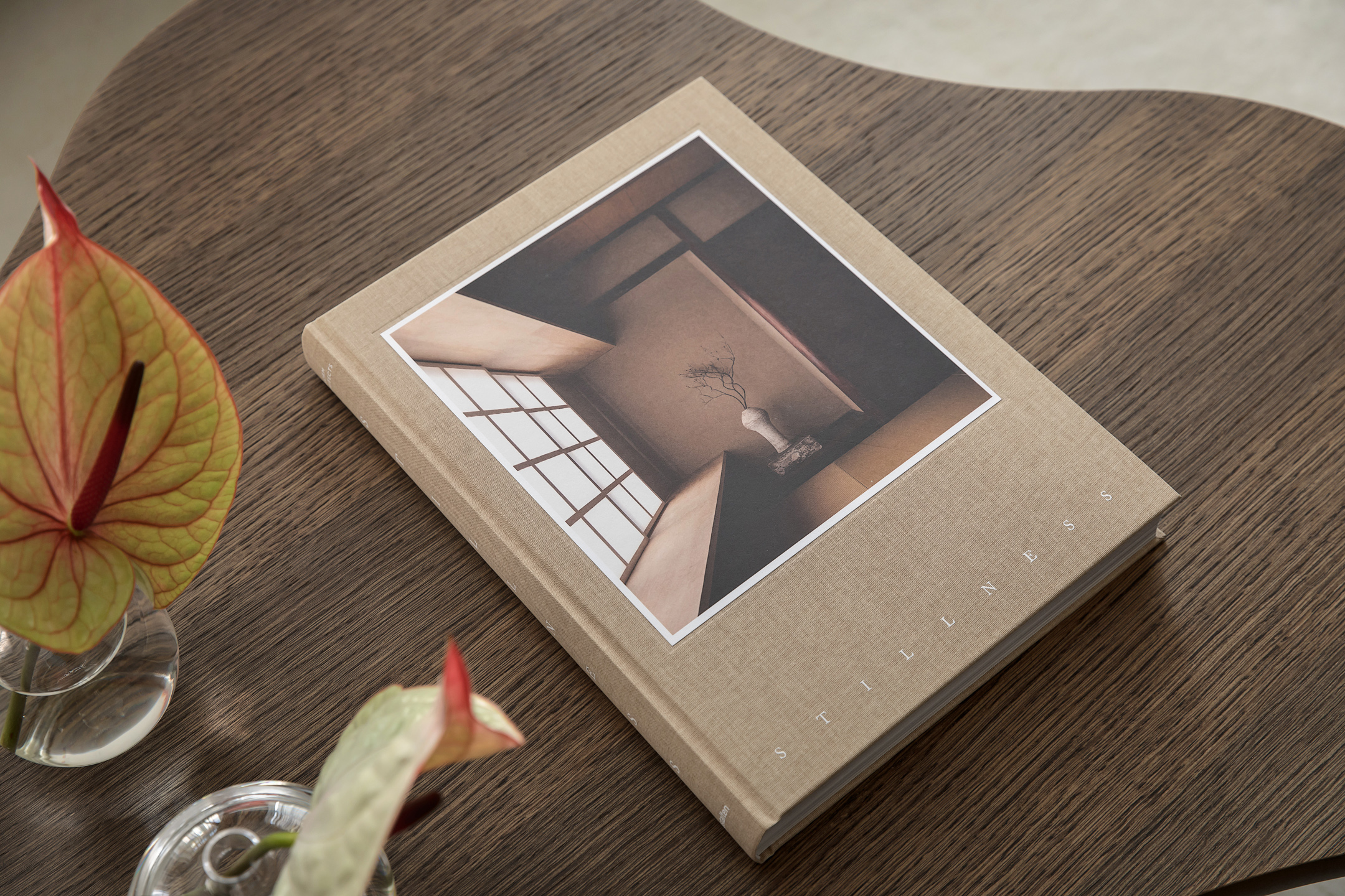 New Mags Stillness Bok