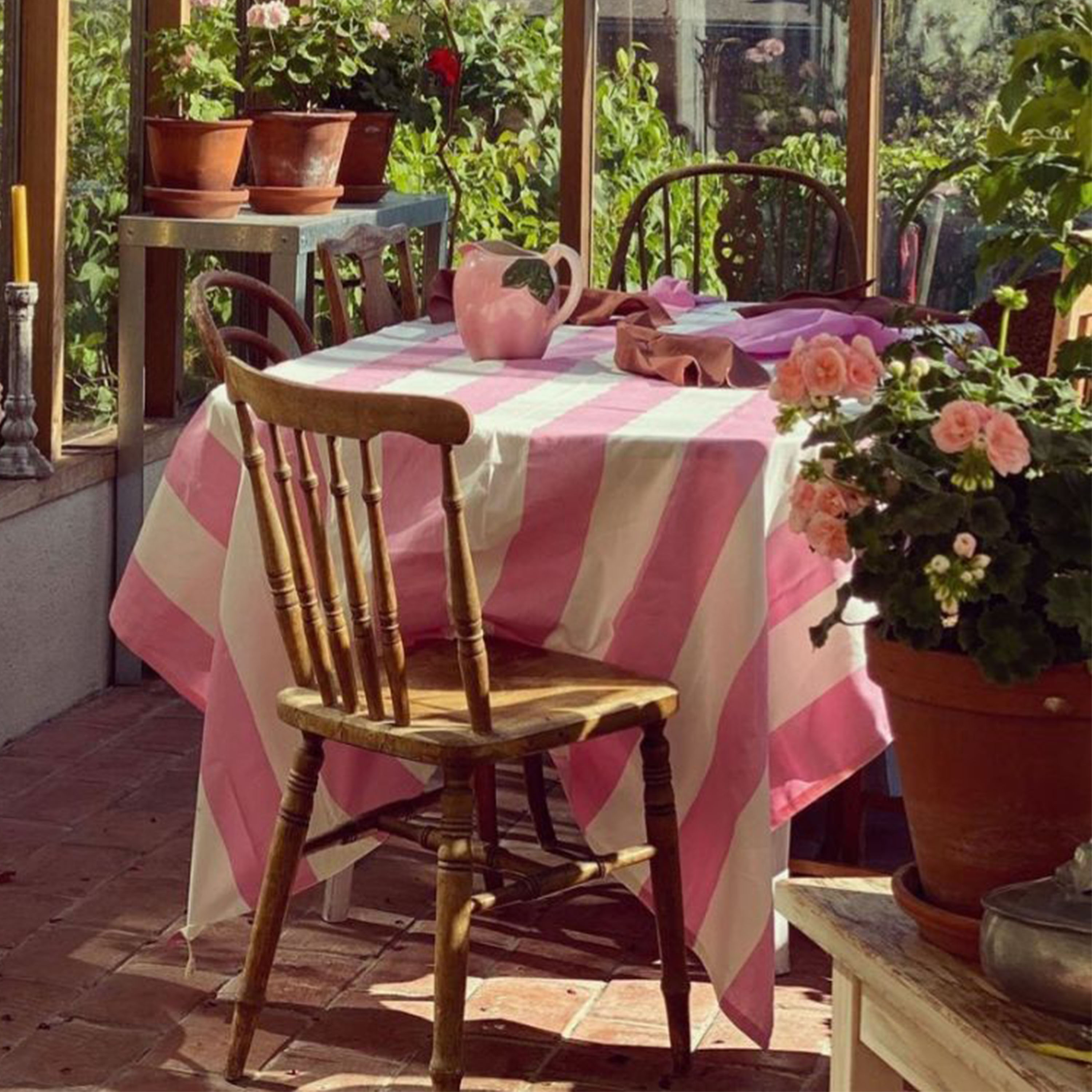 Midnatt Gaia Duk Pink/White 145x180